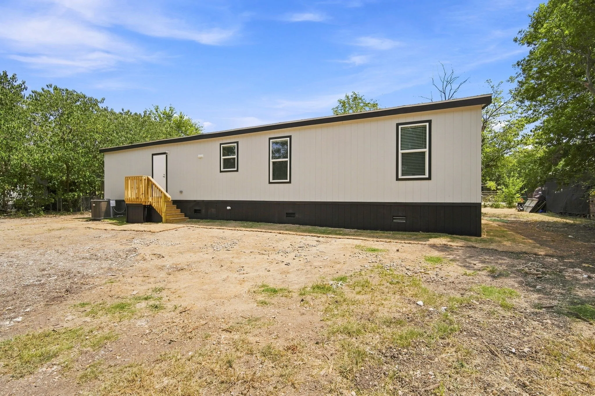 Mobile Home For Sale in Ellis County , 205 Lazy Lane, Red Oak, Texas 75154, 4 Bedroom, 2 Bathroom, Garage spaces, 1,474 Sqft, built in 2026, mls#21351368, Real Estate Agent in Red Oak, Homes For Sale in Ellis county, Homes For Sale in Red Oak, Realtor in Red Oak Texas, Real Estate Brokerage Independent Realty Texas, Luminita Cordes Realtor