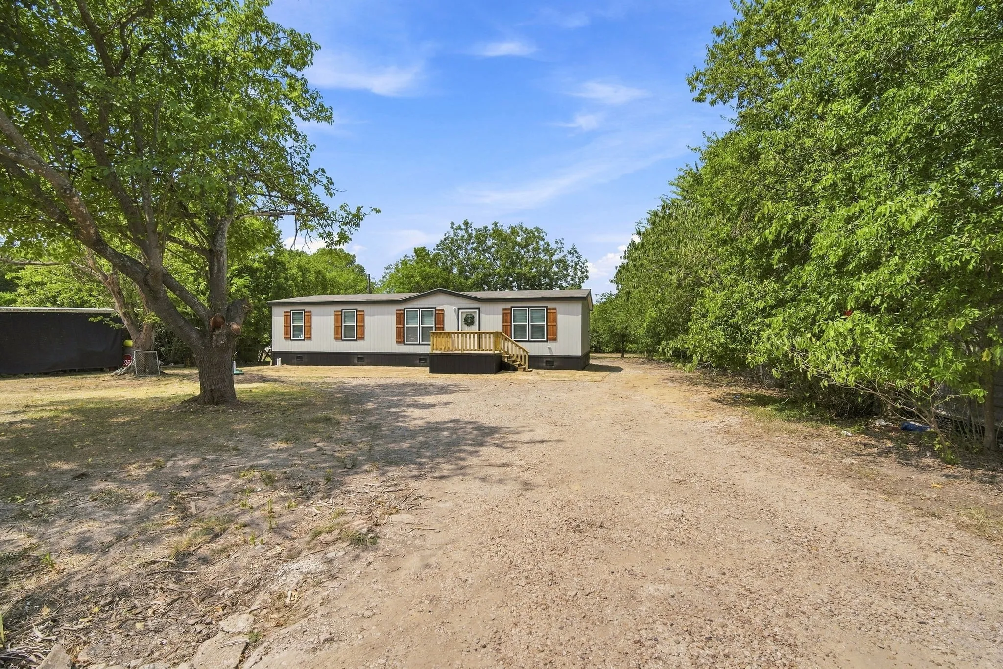 Mobile Home For Sale in Ellis County , 205 Lazy Lane, Red Oak, Texas 75154, 4 Bedroom, 2 Bathroom, Garage spaces, 1,474 Sqft, built in 2026, mls#21351368, Real Estate Agent in Red Oak, Homes For Sale in Ellis county, Homes For Sale in Red Oak, Realtor in Red Oak Texas, Real Estate Brokerage Independent Realty Texas, Luminita Cordes Realtor
