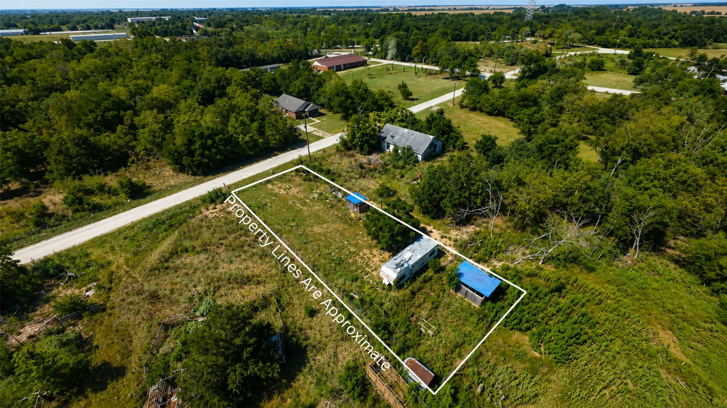 Single Family Residence For Sale in Falls County , TBD Phillips Street, Marlin, Texas 76661, 1 Bedroom, 1 Bathroom, Garage spaces, 1,000 Sqft, built in 2000, mls#21351556, Real Estate Agent in Marlin, Homes For Sale in Falls county, Homes For Sale in Marlin, Realtor in Marlin Texas, Real Estate Brokerage Independent Realty Texas, Luminita Cordes Realtor