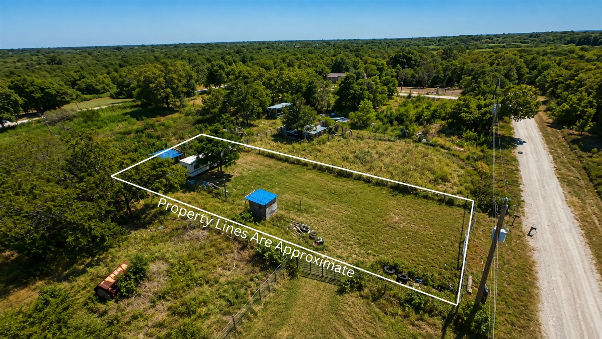 Single Family Residence For Sale in Falls County , TBD Phillips Street, Marlin, Texas 76661, 1 Bedroom, 1 Bathroom, Garage spaces, 1,000 Sqft, built in 2000, mls#21351556, Real Estate Agent in Marlin, Homes For Sale in Falls county, Homes For Sale in Marlin, Realtor in Marlin Texas, Real Estate Brokerage Independent Realty Texas, Luminita Cordes Realtor