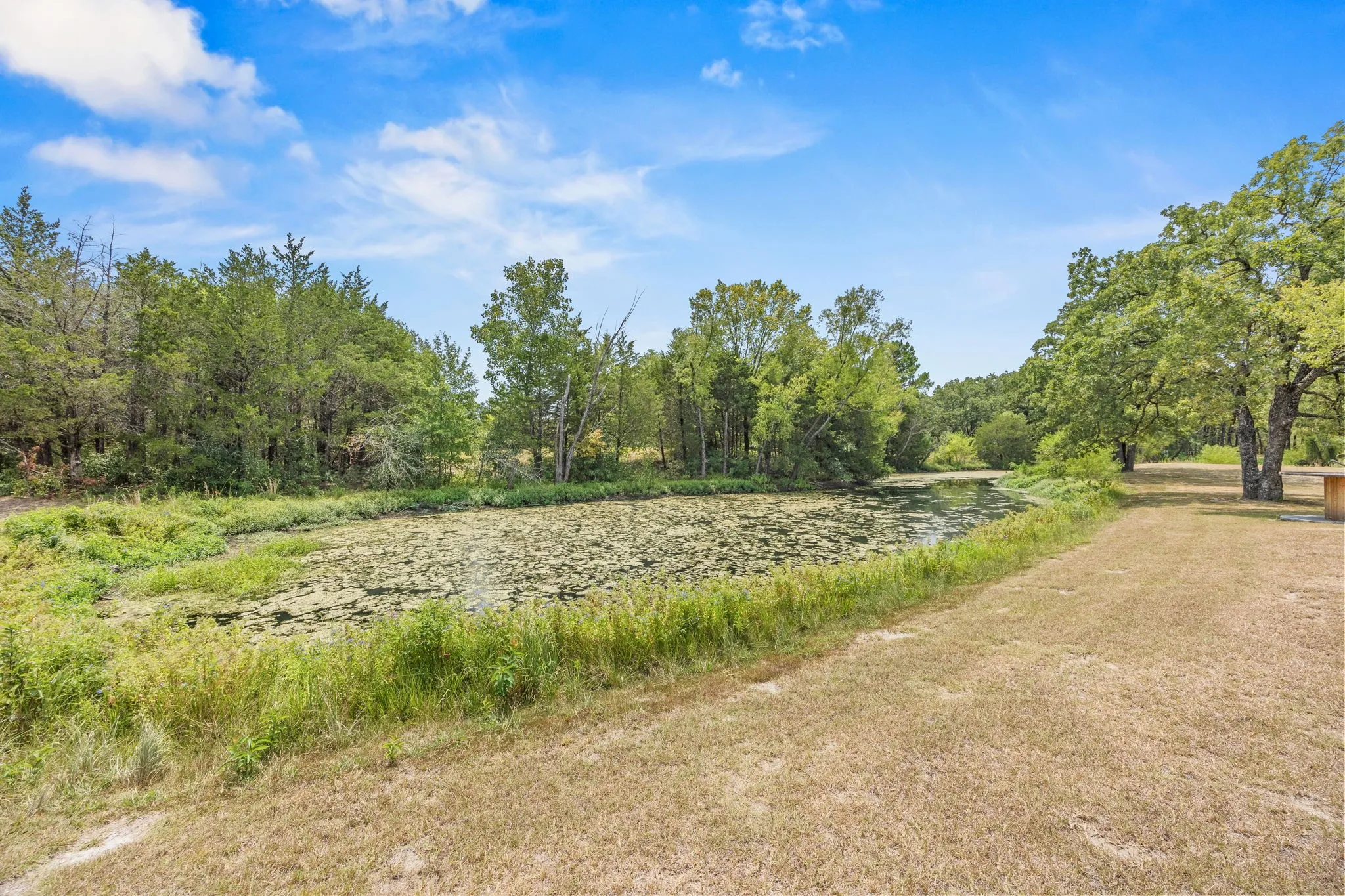 Mobile Home For Sale in Kaufman County , 1250 Brooks Lane, Kaufman, Texas 75142, 3 Bedroom, 2 Bathroom, Garage spaces, 1,493 Sqft, built in 2016, mls#21351097, Real Estate Agent in Kaufman, Homes For Sale in Kaufman county, Homes For Sale in Kaufman, Realtor in Kaufman Texas, Real Estate Brokerage Independent Realty Texas, Luminita Cordes Realtor
