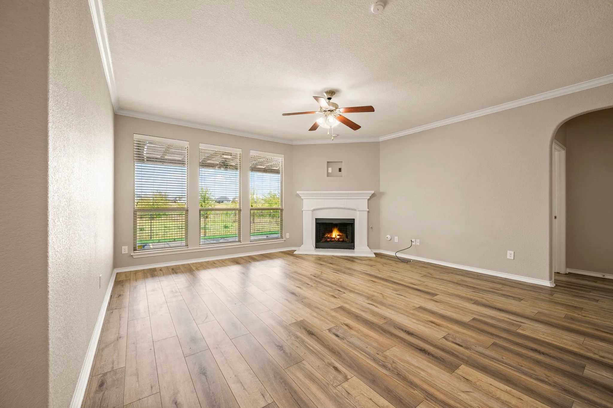 Single Family Residence For Rent in Denton County , 1224 Diablo Pass, Fort Worth, Texas 76052, 3 Bedroom, 2 Bathroom, 2 Garage spaces, 1,737 Sqft, built in 2011, mls#21351410, Real Estate Agent in Fort Worth, Homes For Rent in Denton county, Homes For Rent in Fort Worth, Realtor in Fort Worth Texas, Real Estate Brokerage Independent Realty Texas, Luminita Cordes Realtor