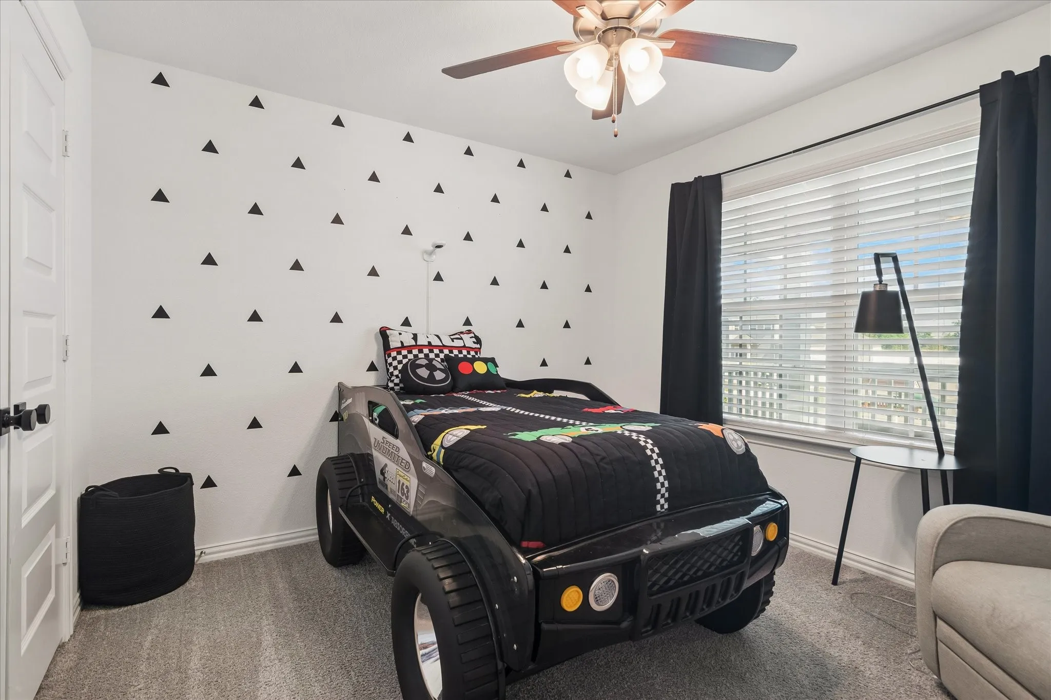 Single Family Residence For Rent in Denton County , 10032 Travis Drive, Providence Village, Texas 76227, 4 Bedroom, 4 Bathroom, 2 Garage spaces, 3,070 Sqft, built in 2020, mls#21350598, Real Estate Agent in Providence Village, Homes For Rent in Denton county, Homes For Rent in Providence Village, Realtor in Providence Village Texas, Real Estate Brokerage Independent Realty Texas, Luminita Cordes Realtor
