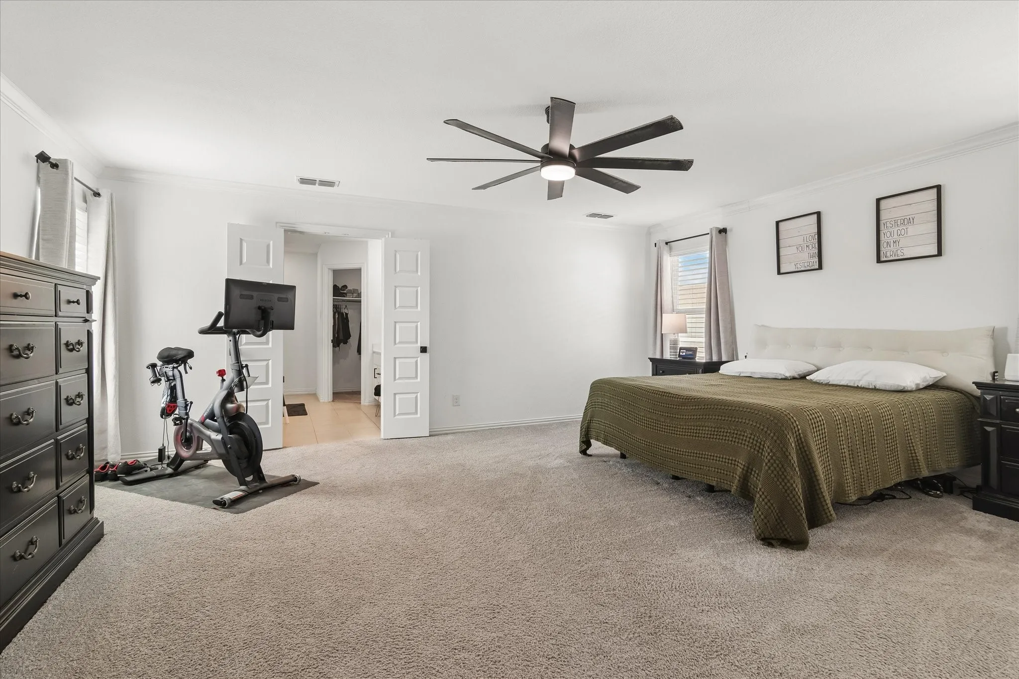 Single Family Residence For Rent in Denton County , 10032 Travis Drive, Providence Village, Texas 76227, 4 Bedroom, 4 Bathroom, 2 Garage spaces, 3,070 Sqft, built in 2020, mls#21350598, Real Estate Agent in Providence Village, Homes For Rent in Denton county, Homes For Rent in Providence Village, Realtor in Providence Village Texas, Real Estate Brokerage Independent Realty Texas, Luminita Cordes Realtor