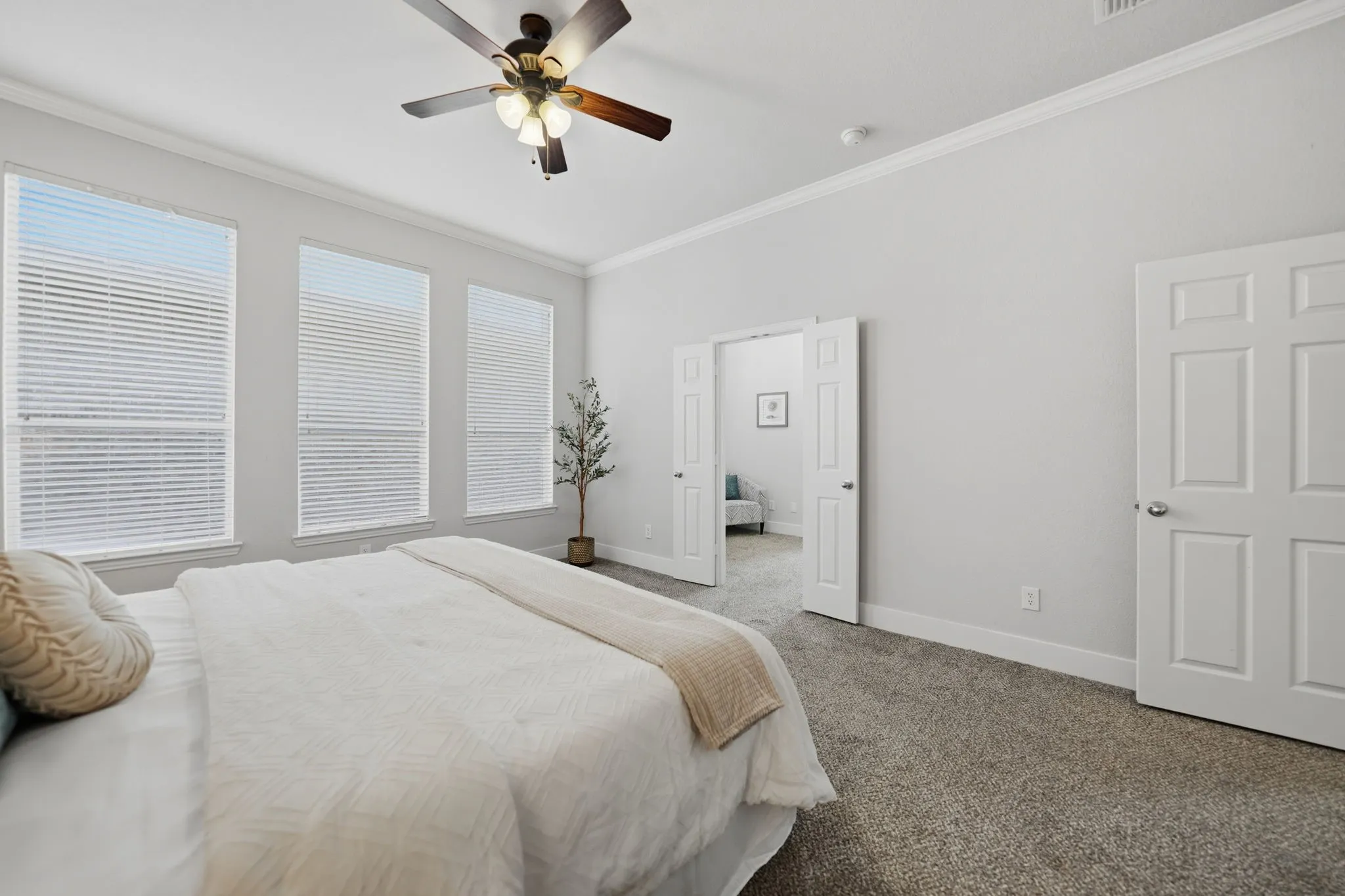 Single Family Residence For Rent in Denton County , 3475 Pilgrim Drive, Frisco, Texas 75034, 4 Bedrooms, 4 Bathrooms, 2 Garage spaces, 3,569 Sqft, built in 2005, Price $3,700, mls#21351534, Real Estate Agent in Frisco, Homes For Rent in Denton county, Homes For Rent in Frisco, Realtor in Frisco Texas, Real Estate Brokerage Independent Realty Texas, Luminita Cordes Realtor