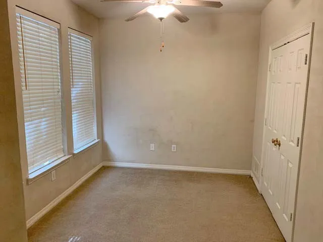 Single Family Residence For Rent in Denton County , 1113 Ellison Park Circle, Denton, Texas 76205, 3 Bedroom, 2 Bathroom, 2 Garage spaces, 1,776 Sqft, built in 1999, Price $2,195, mls#21351543, Real Estate Agent in Denton, Homes For Rent in Denton county, Homes For Rent in Denton, Realtor in Denton Texas, Real Estate Brokerage Independent Realty Texas, Luminita Cordes Realtor