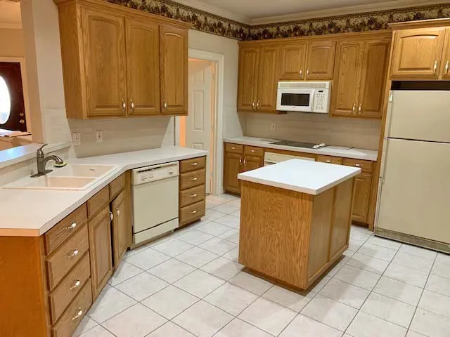Single Family Residence For Rent in Denton County , 1113 Ellison Park Circle, Denton, Texas 76205, 3 Bedroom, 2 Bathroom, 2 Garage spaces, 1,776 Sqft, built in 1999, Price $2,195, mls#21351543, Real Estate Agent in Denton, Homes For Rent in Denton county, Homes For Rent in Denton, Realtor in Denton Texas, Real Estate Brokerage Independent Realty Texas, Luminita Cordes Realtor
