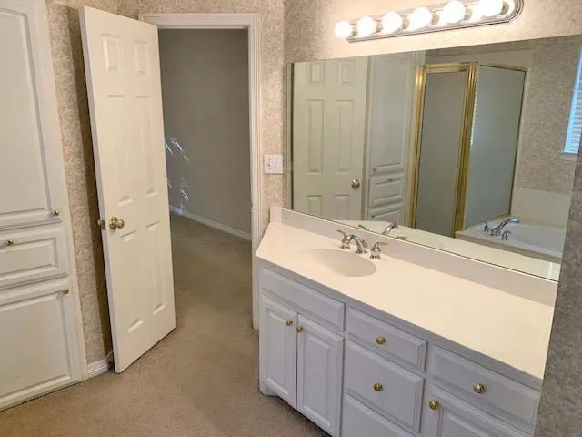 Single Family Residence For Rent in Denton County , 1113 Ellison Park Circle, Denton, Texas 76205, 3 Bedroom, 2 Bathroom, 2 Garage spaces, 1,776 Sqft, built in 1999, Price $2,195, mls#21351543, Real Estate Agent in Denton, Homes For Rent in Denton county, Homes For Rent in Denton, Realtor in Denton Texas, Real Estate Brokerage Independent Realty Texas, Luminita Cordes Realtor