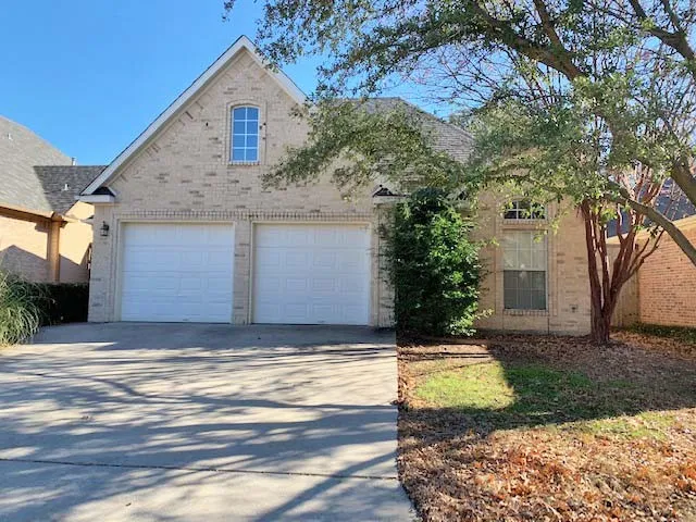 Single Family Residence For Rent in Denton County , 1113 Ellison Park Circle, Denton, Texas 76205, 3 Bedroom, 2 Bathroom, 2 Garage spaces, 1,776 Sqft, built in 1999, Price $2,195, mls#21351543, Real Estate Agent in Denton, Homes For Rent in Denton county, Homes For Rent in Denton, Realtor in Denton Texas, Real Estate Brokerage Independent Realty Texas, Luminita Cordes Realtor