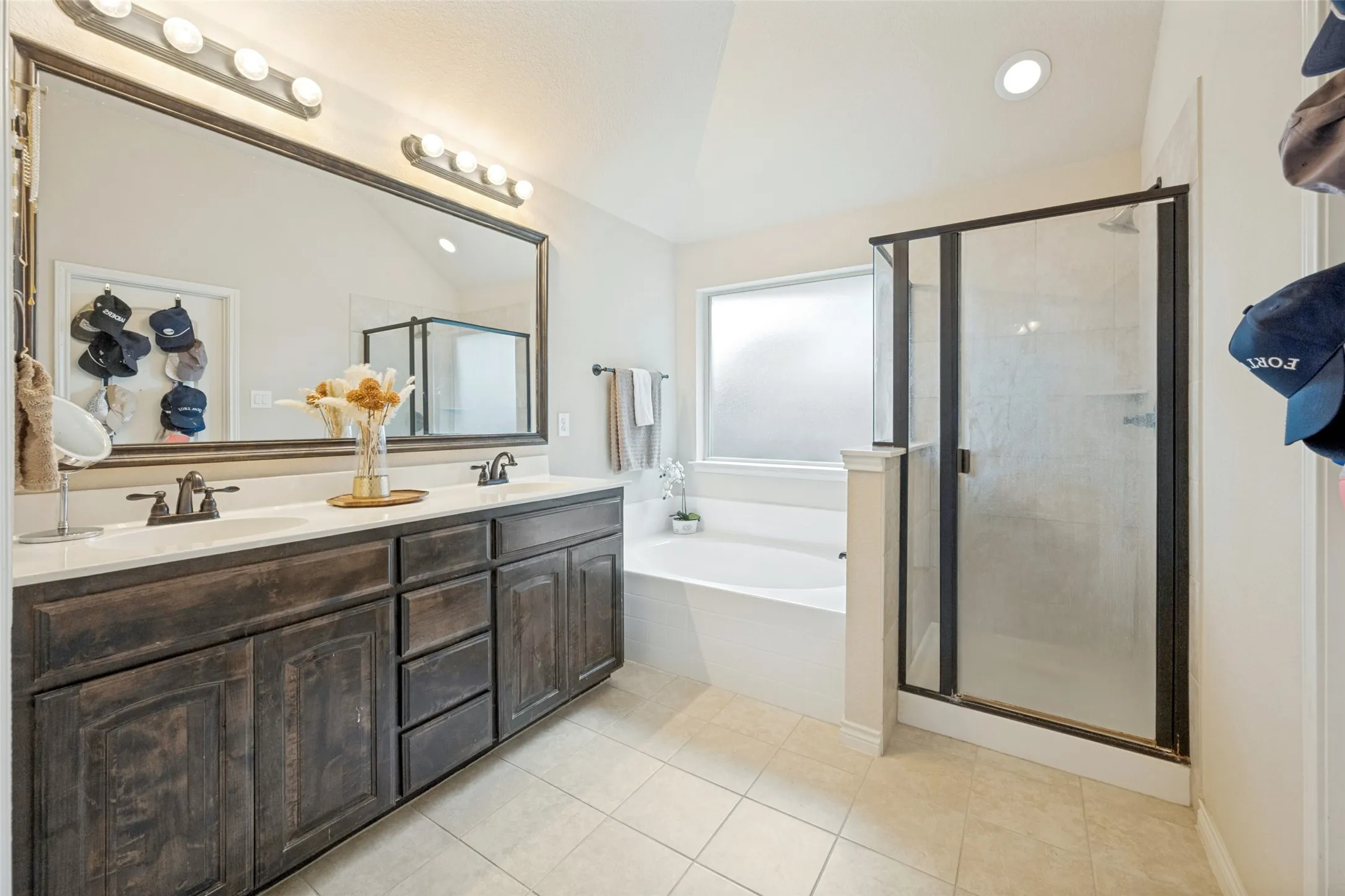 Single Family Residence For Sale in Tarrant County , 6108 Amberjack Trail, Fort Worth, Texas 76179, 4 Bedroom, 2 Bathroom, 2 Garage spaces, 1,609 Sqft, built in 2014, mls#21351568, Real Estate Agent in Fort Worth, Homes For Sale in Tarrant county, Homes For Sale in Fort Worth, Realtor in Fort Worth Texas, Real Estate Brokerage Independent Realty Texas, Luminita Cordes Realtor