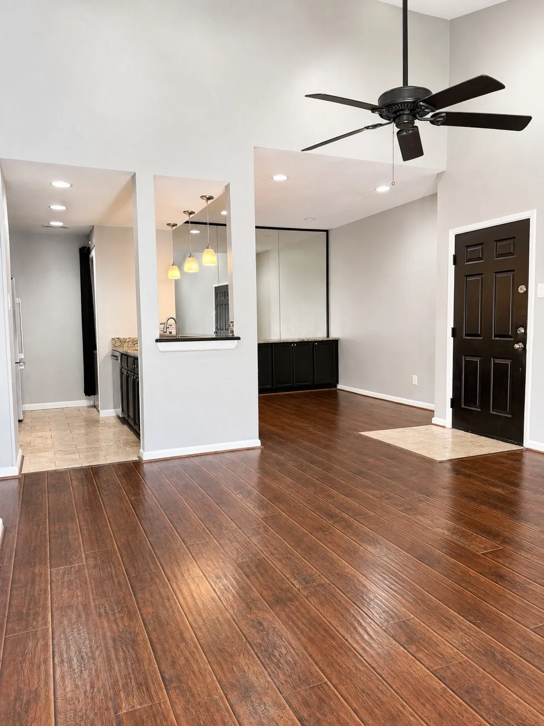 Condominium For Rent in Dallas County , 8601 Park Lane 732, Dallas, Texas 75231, 1 Bedroom, 1 Bathroom, Garage spaces, 794 Sqft, built in 1982, mls#21351598, Real Estate Agent in Dallas, Homes For Rent in Dallas county, Homes For Rent in Dallas, Realtor in Dallas Texas, Real Estate Brokerage Independent Realty Texas, Luminita Cordes Realtor