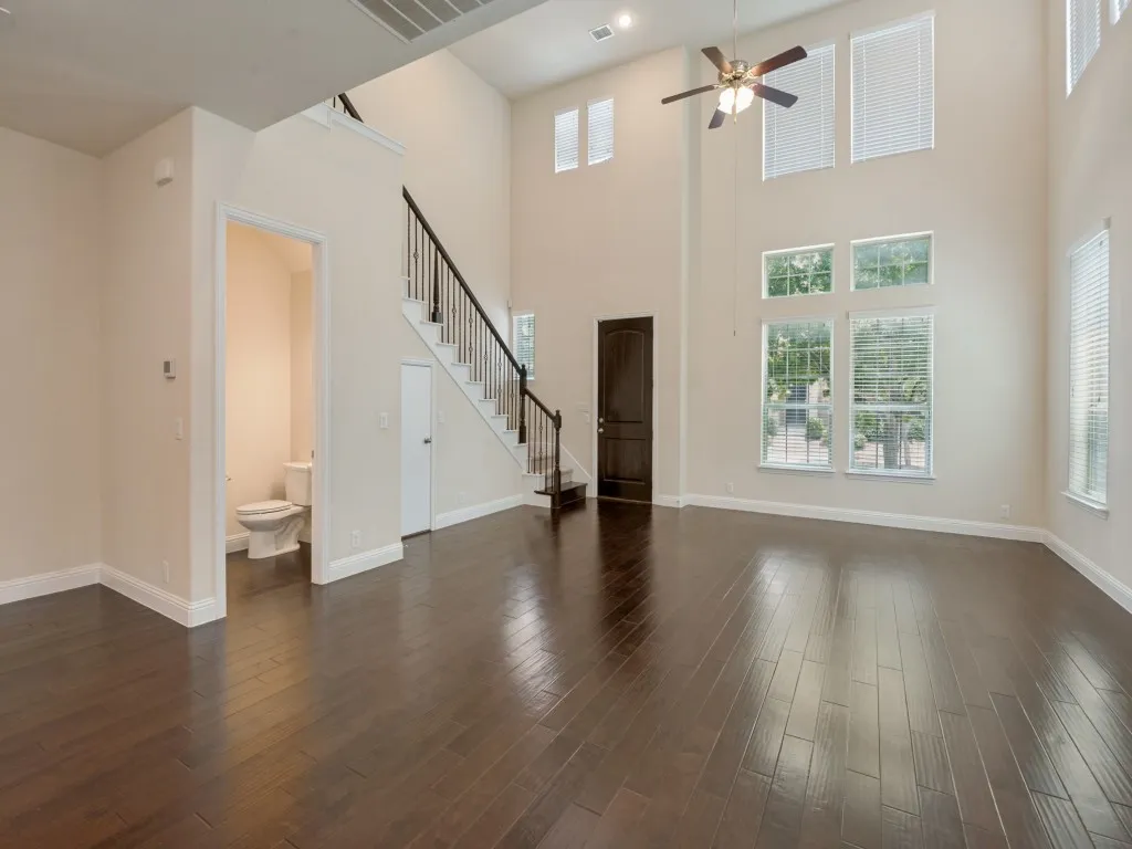 Single Family Residence For Rent in Collin County , 3724 Cobblecreek Drive, Mc Kinney, Texas 75070, 3 Bedroom, 3 Bathroom, 2 Garage spaces, 2,039 Sqft, built in 2016, mls#21344961, Real Estate Agent in Mc Kinney, Homes For Rent in Collin county, Homes For Rent in Mc Kinney, Realtor in Mc Kinney Texas, Real Estate Brokerage Independent Realty Texas, Luminita Cordes Realtor
