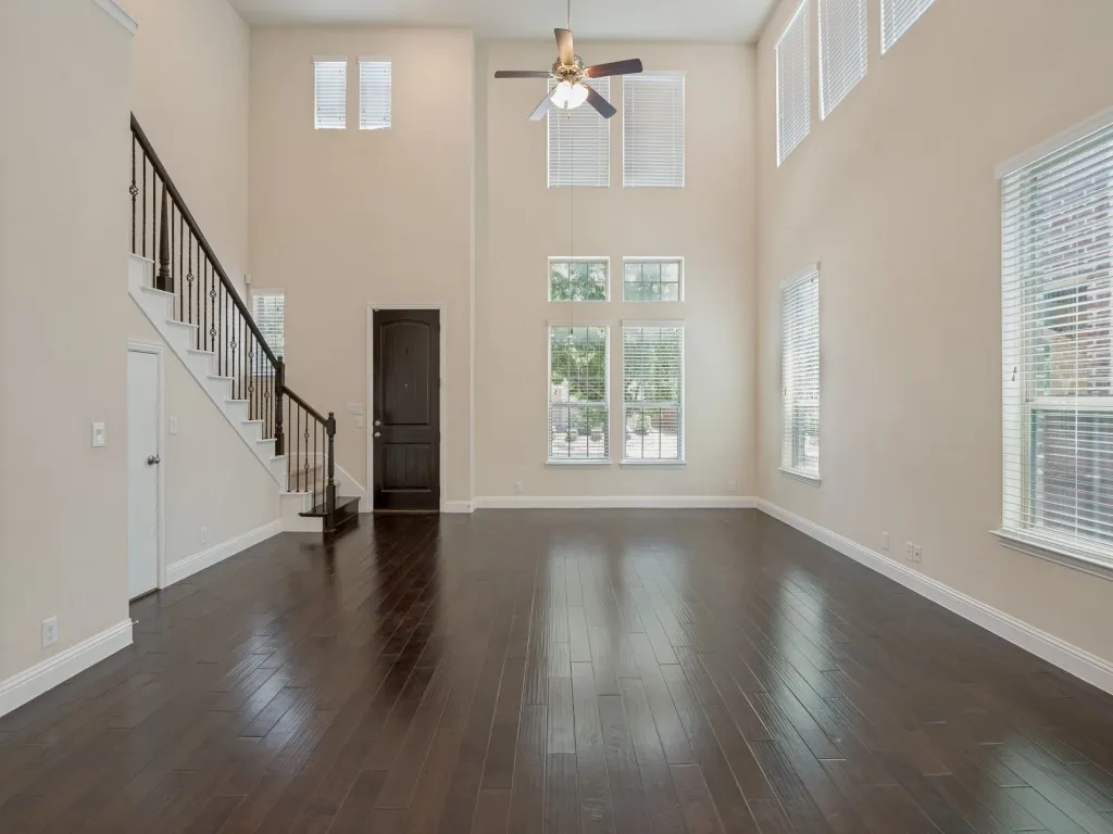 Single Family Residence For Rent in Collin County , 3724 Cobblecreek Drive, Mc Kinney, Texas 75070, 3 Bedroom, 3 Bathroom, 2 Garage spaces, 2,039 Sqft, built in 2016, mls#21344961, Real Estate Agent in Mc Kinney, Homes For Rent in Collin county, Homes For Rent in Mc Kinney, Realtor in Mc Kinney Texas, Real Estate Brokerage Independent Realty Texas, Luminita Cordes Realtor