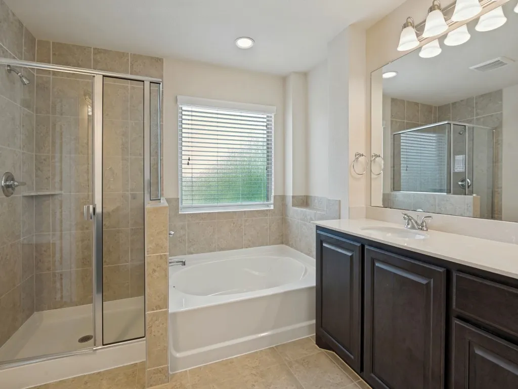 Single Family Residence For Rent in Collin County , 3724 Cobblecreek Drive, Mc Kinney, Texas 75070, 3 Bedroom, 3 Bathroom, 2 Garage spaces, 2,039 Sqft, built in 2016, mls#21344961, Real Estate Agent in Mc Kinney, Homes For Rent in Collin county, Homes For Rent in Mc Kinney, Realtor in Mc Kinney Texas, Real Estate Brokerage Independent Realty Texas, Luminita Cordes Realtor