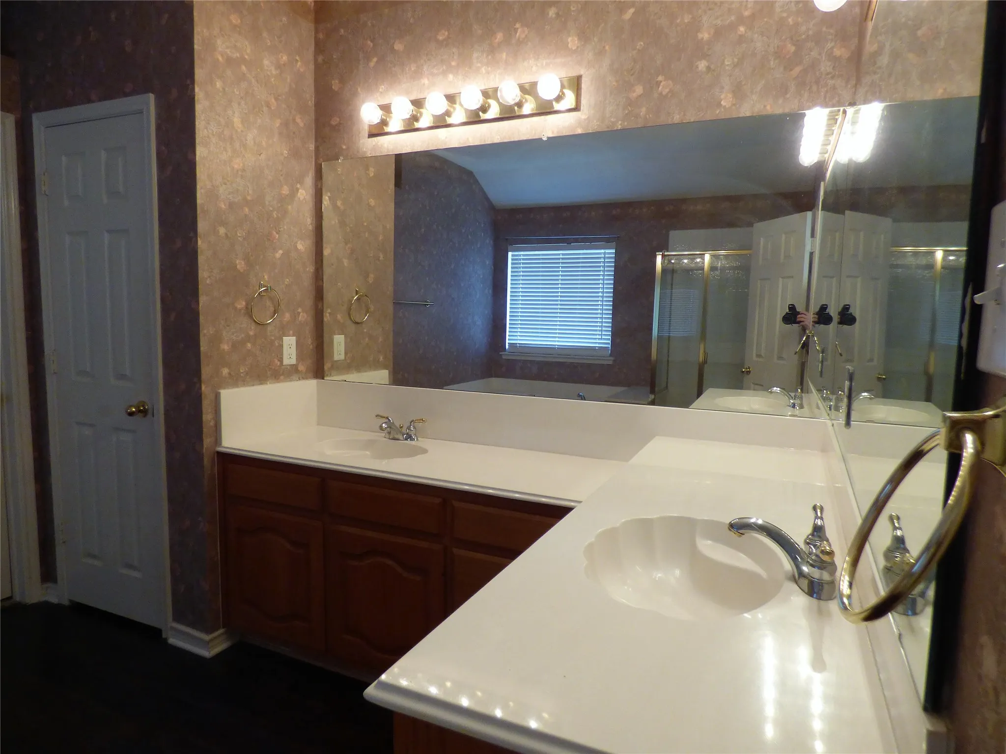 Single Family Residence For Rent in Collin County , 1509 Appalachian Drive, Allen, Texas 75002, 4 Bedroom, 3 Bathroom, 2 Garage spaces, 2,775 Sqft, built in 2000, mls#21349515, Real Estate Agent in Allen, Homes For Rent in Collin county, Homes For Rent in Allen, Realtor in Allen Texas, Real Estate Brokerage Independent Realty Texas, Luminita Cordes Realtor