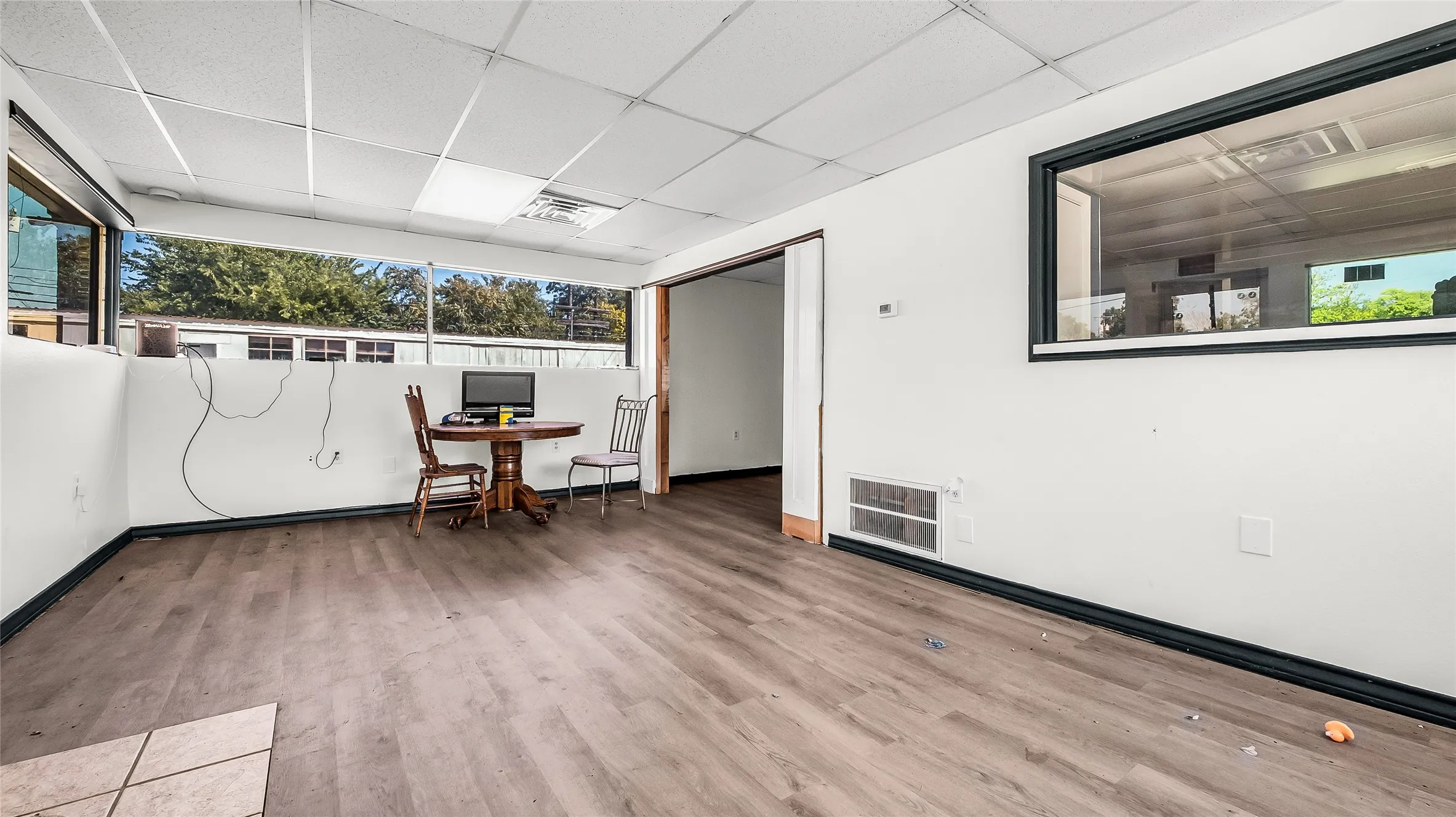 Business For Rent in Grayson County , 514-520 S Armstrong Avenue, Denison, Texas 75020, 0, 0, Garage spaces, 0 Sqft, built in 1975, mls#21351460, Real Estate Agent in Denison, Homes For Rent in Grayson county, Homes For Rent in Denison, Realtor in Denison Texas, Real Estate Brokerage Independent Realty Texas, Luminita Cordes Realtor