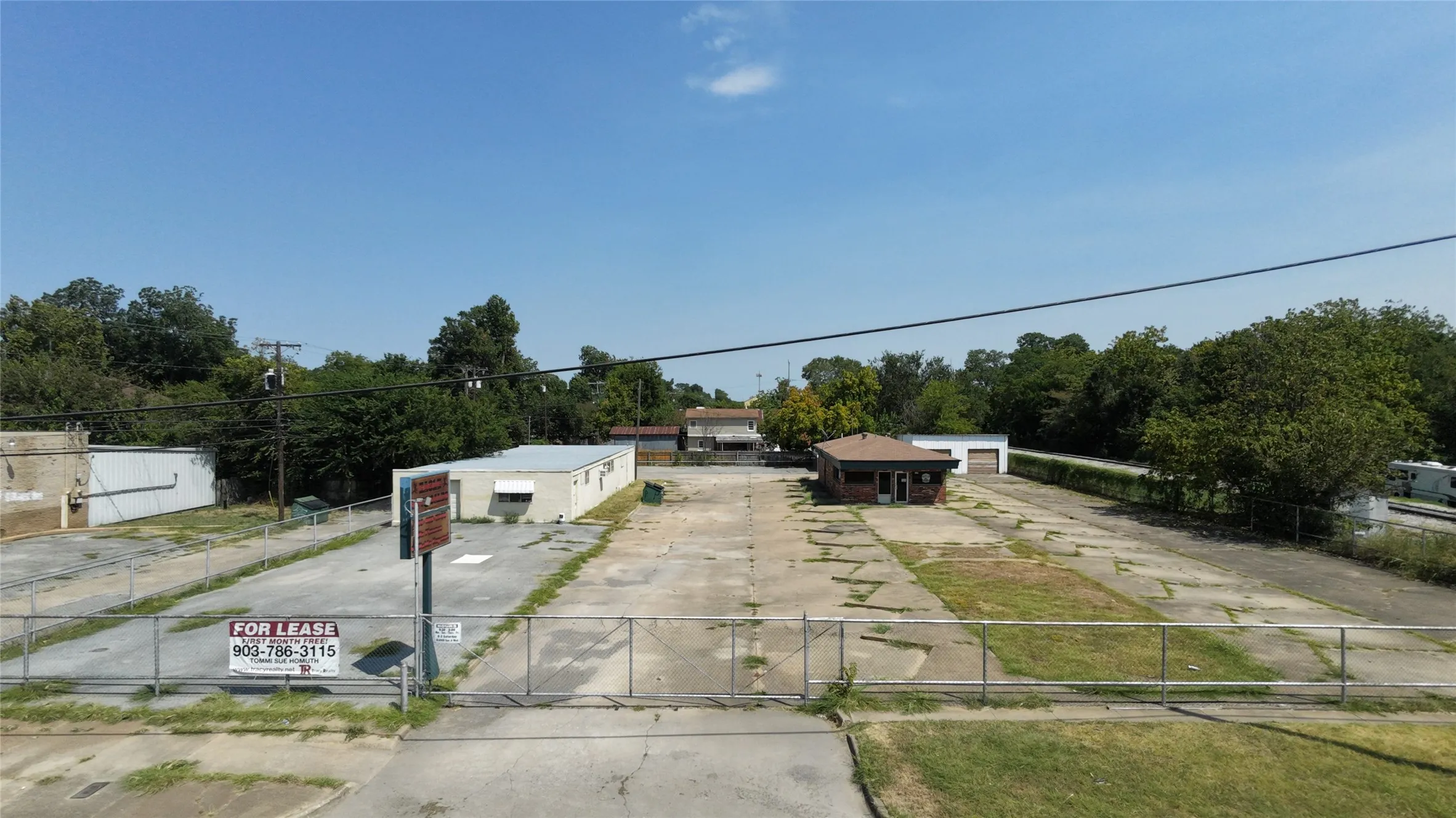 Business For Rent in Grayson County , 514-520 S Armstrong Avenue, Denison, Texas 75020, 0, 0, Garage spaces, 0 Sqft, built in 1975, mls#21351460, Real Estate Agent in Denison, Homes For Rent in Grayson county, Homes For Rent in Denison, Realtor in Denison Texas, Real Estate Brokerage Independent Realty Texas, Luminita Cordes Realtor