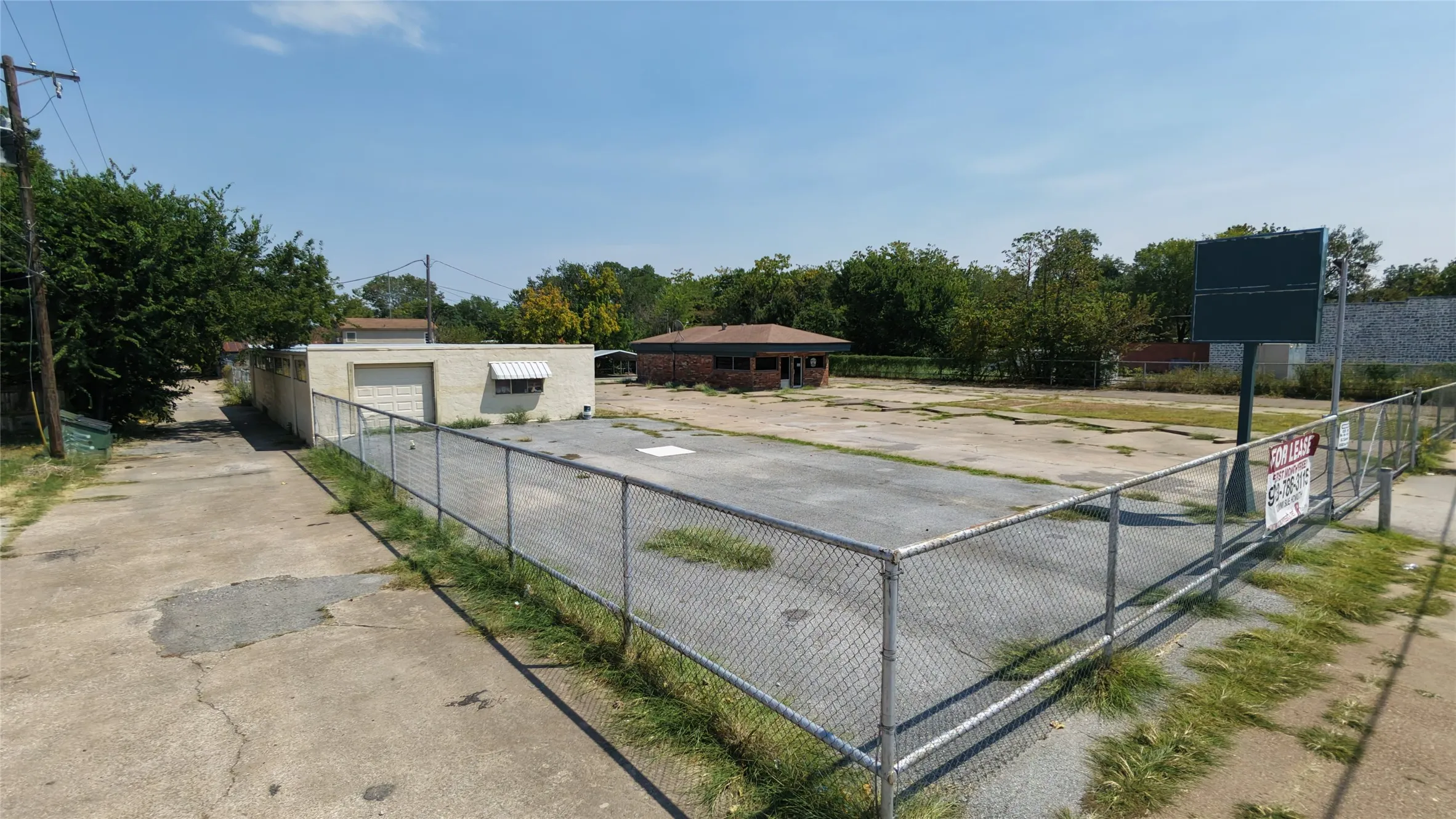 Business For Rent in Grayson County , 514-520 S Armstrong Avenue, Denison, Texas 75020, 0, 0, Garage spaces, 0 Sqft, built in 1975, mls#21351460, Real Estate Agent in Denison, Homes For Rent in Grayson county, Homes For Rent in Denison, Realtor in Denison Texas, Real Estate Brokerage Independent Realty Texas, Luminita Cordes Realtor