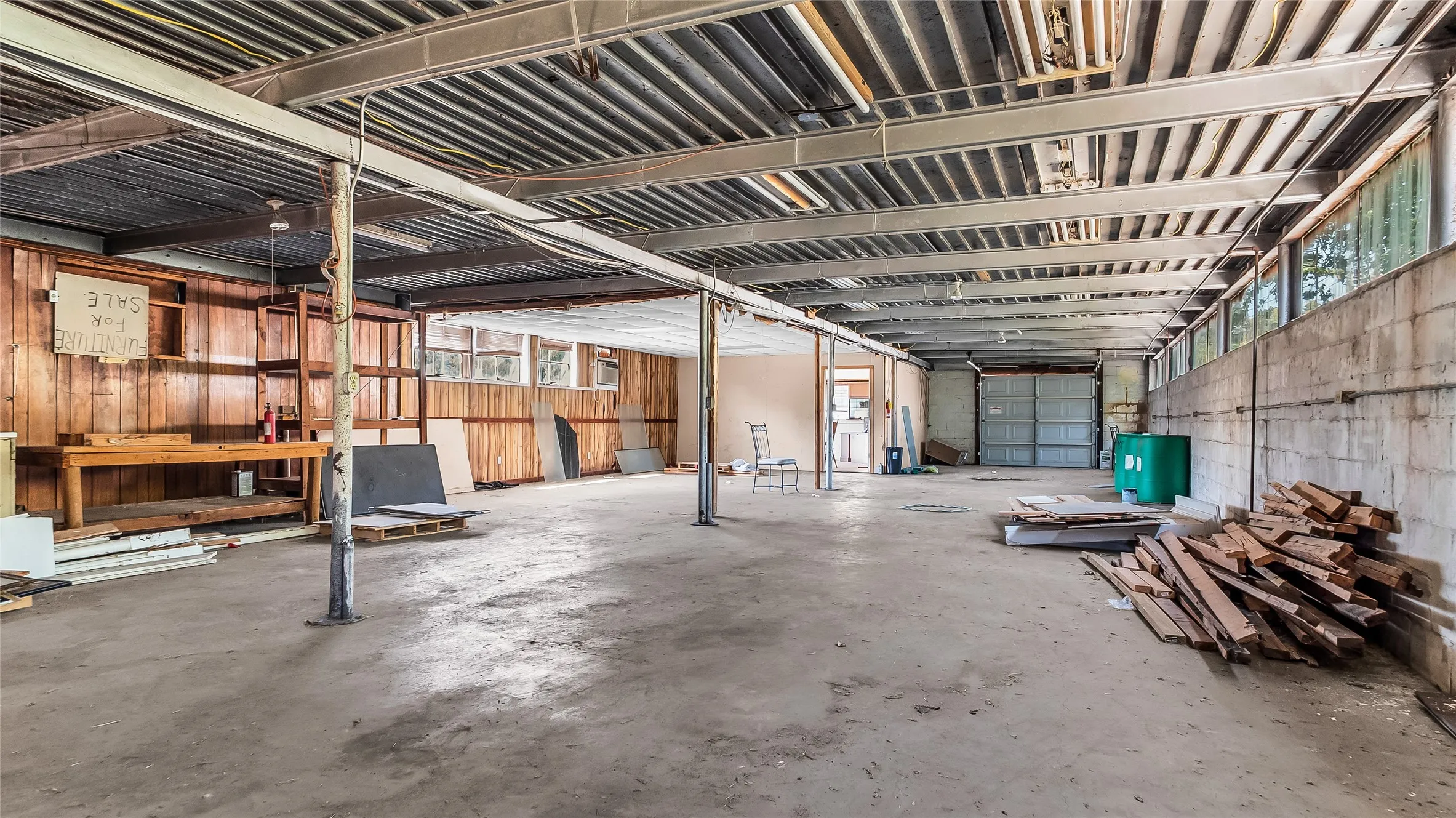 Business For Rent in Grayson County , 514-520 S Armstrong Avenue, Denison, Texas 75020, 0, 0, Garage spaces, 0 Sqft, built in 1975, mls#21351460, Real Estate Agent in Denison, Homes For Rent in Grayson county, Homes For Rent in Denison, Realtor in Denison Texas, Real Estate Brokerage Independent Realty Texas, Luminita Cordes Realtor