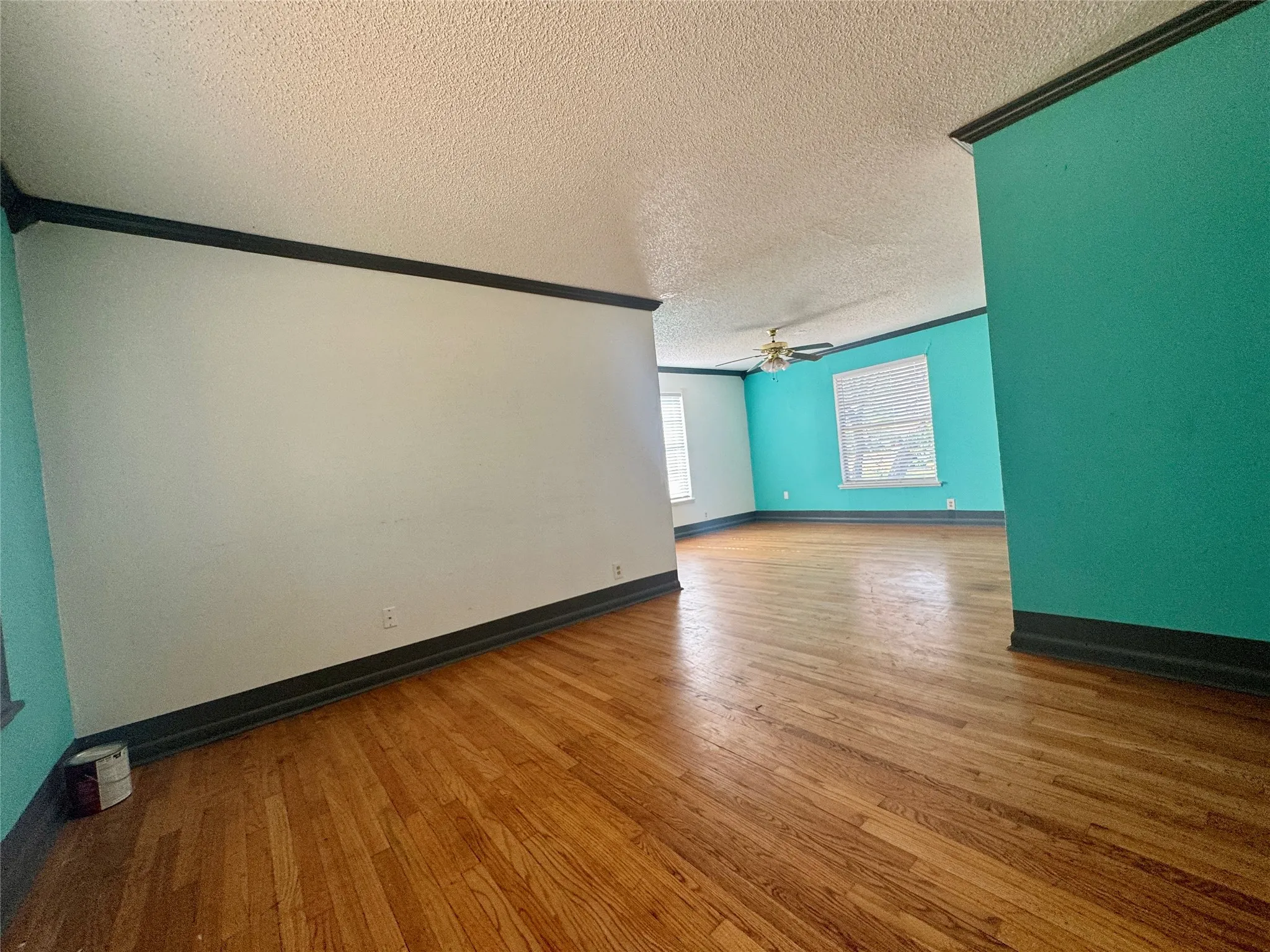 Single Family Residence For Sale in Taylor County , 733 S La Salle Drive, Abilene, Texas 79605, 3 Bedroom, 2 Bathroom, 1 Garage spaces, 1,733 Sqft, built in 1954, mls#21351631, Real Estate Agent in Abilene, Homes For Sale in Taylor county, Homes For Sale in Abilene, Realtor in Abilene Texas, Real Estate Brokerage Independent Realty Texas, Luminita Cordes Realtor