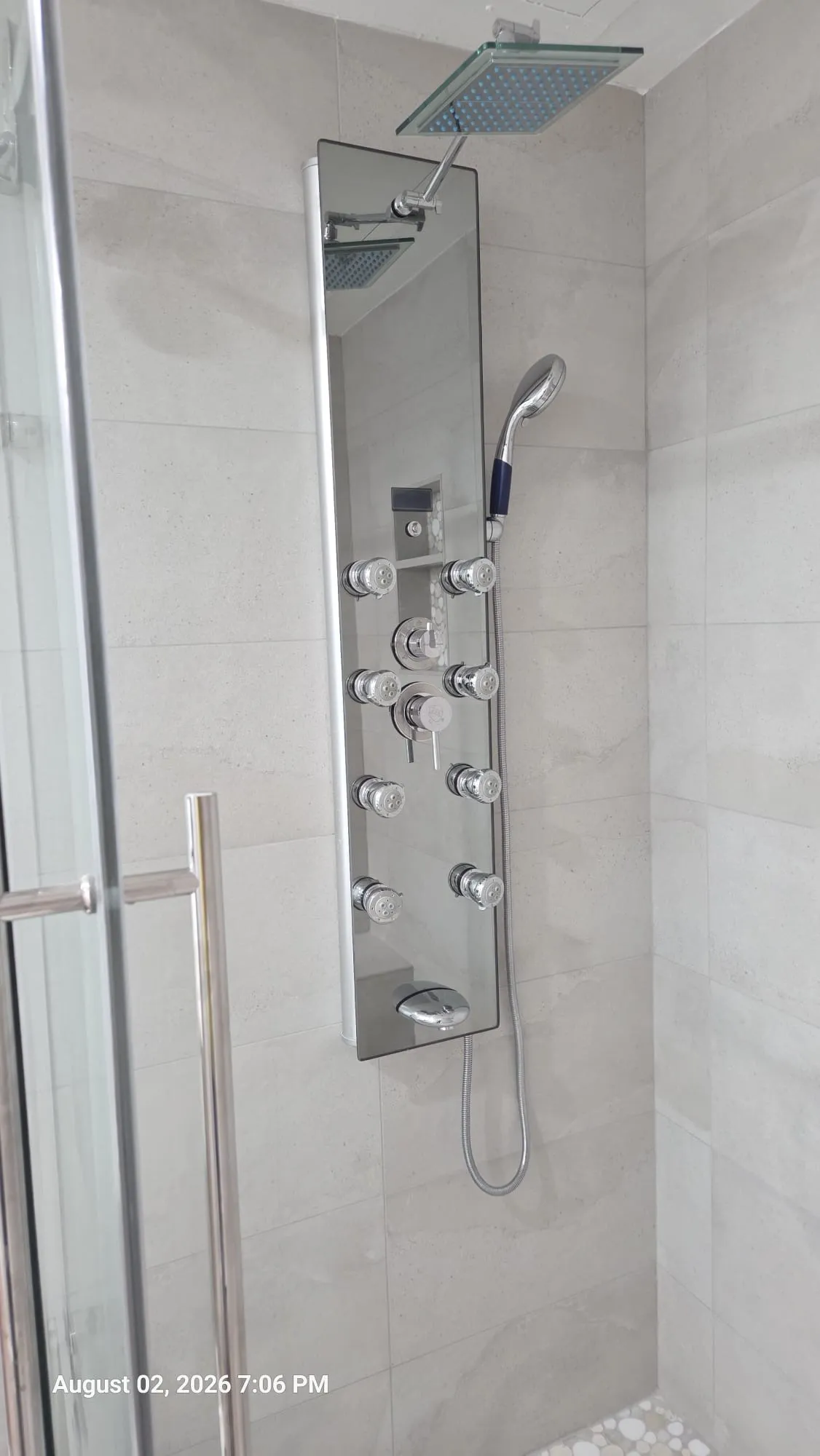Condominium For Sale in Dallas County , 330 E Las Colinas Boulevard E 240, Irving, Texas 75039, 1 Bedroom, 1 Bathroom, 1 Garage spaces, 733 Sqft, built in 2001, mls#21351488, Real Estate Agent in Irving, Homes For Sale in Dallas county, Homes For Sale in Irving, Realtor in Irving Texas, Real Estate Brokerage Independent Realty Texas, Luminita Cordes Realtor