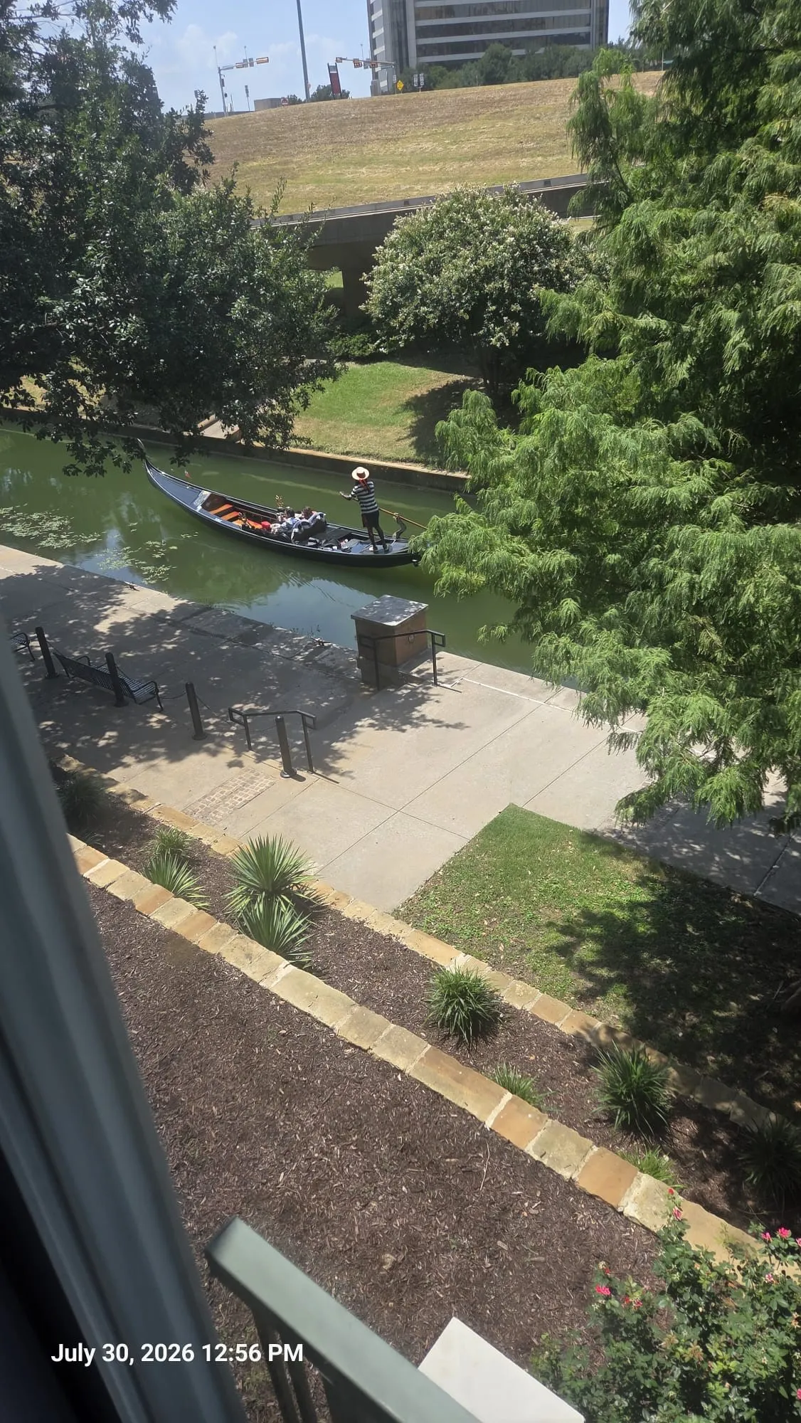 Condominium For Sale in Dallas County , 330 E Las Colinas Boulevard E 240, Irving, Texas 75039, 1 Bedroom, 1 Bathroom, 1 Garage spaces, 733 Sqft, built in 2001, mls#21351488, Real Estate Agent in Irving, Homes For Sale in Dallas county, Homes For Sale in Irving, Realtor in Irving Texas, Real Estate Brokerage Independent Realty Texas, Luminita Cordes Realtor