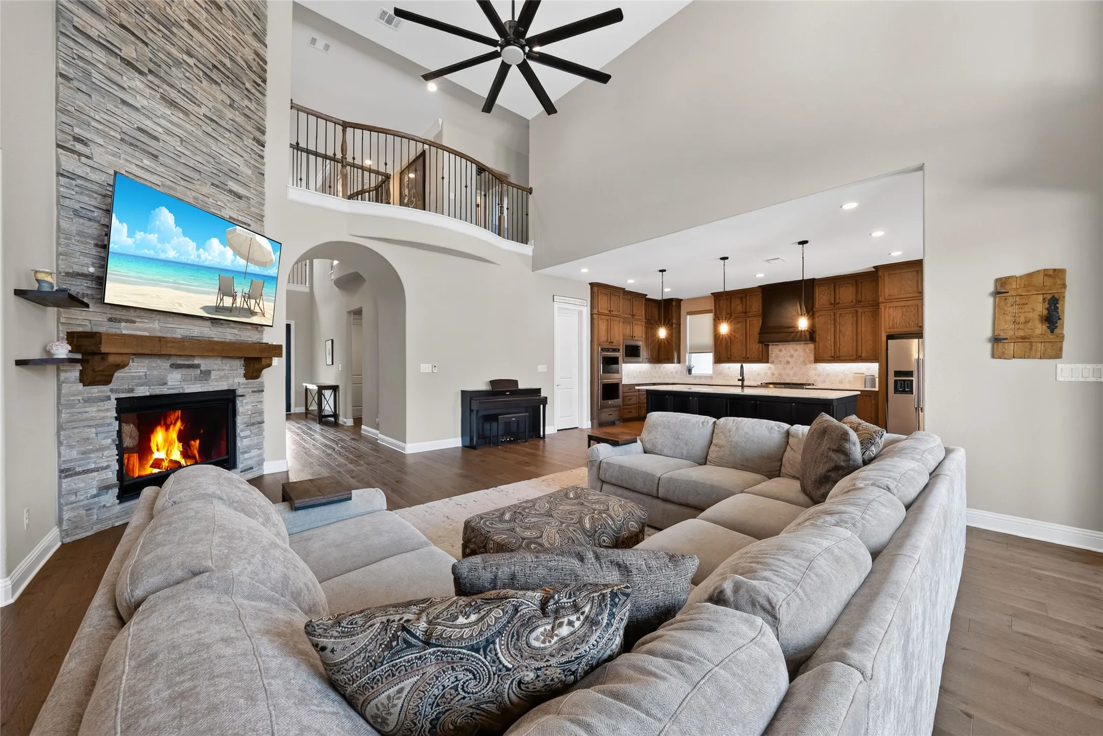 Single Family Residence For Sale in Collin County , 2180 Shady Hill Drive, Prosper, Texas 75078, 6 Bedroom, 7 Bathroom, 3 Garage spaces, 4,551 Sqft, built in 2023, mls#21348674, Real Estate Agent in Prosper, Homes For Sale in Collin county, Homes For Sale in Prosper, Realtor in Prosper Texas, Real Estate Brokerage Independent Realty Texas, Luminita Cordes Realtor