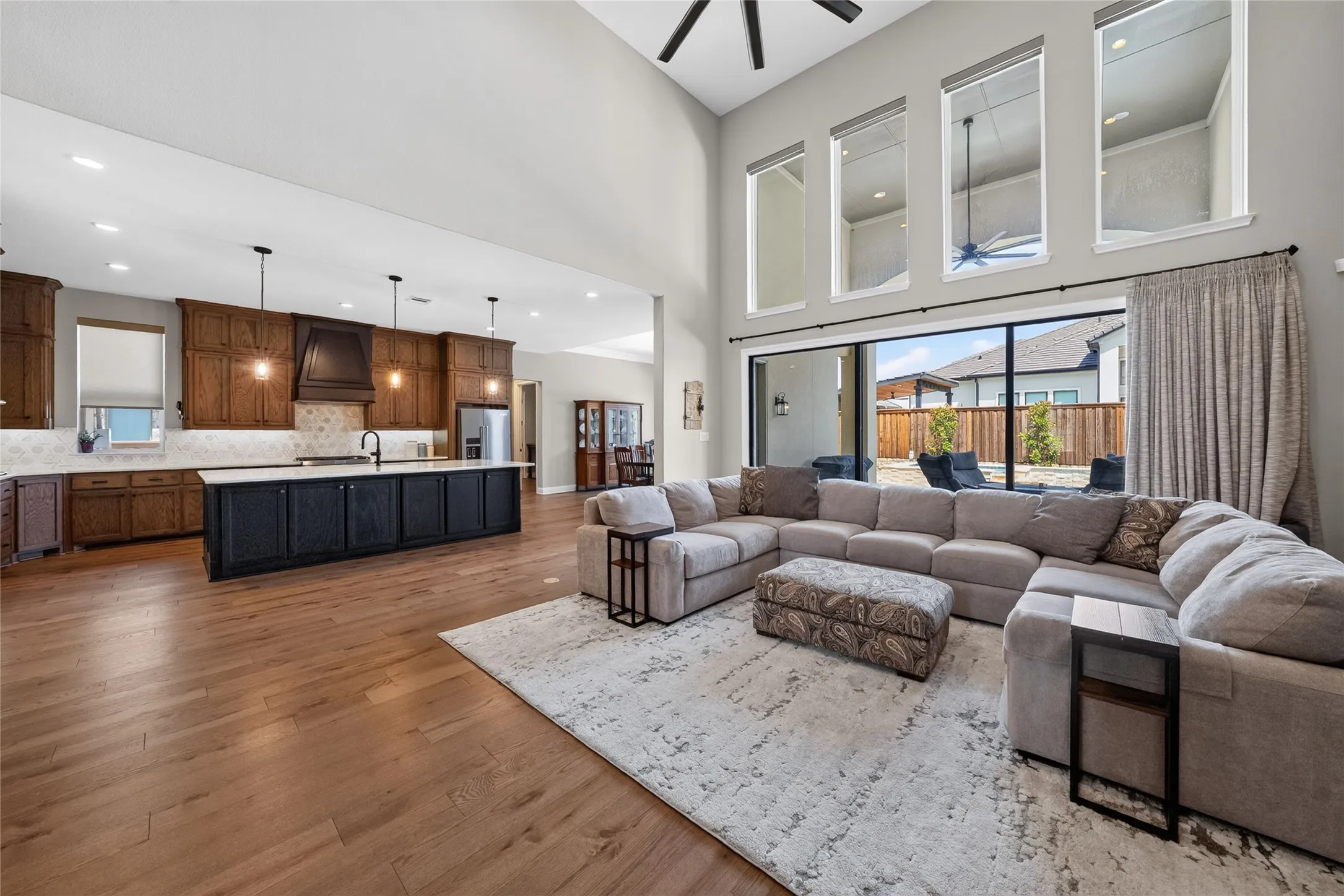 Single Family Residence For Sale in Collin County , 2180 Shady Hill Drive, Prosper, Texas 75078, 6 Bedroom, 7 Bathroom, 3 Garage spaces, 4,551 Sqft, built in 2023, mls#21348674, Real Estate Agent in Prosper, Homes For Sale in Collin county, Homes For Sale in Prosper, Realtor in Prosper Texas, Real Estate Brokerage Independent Realty Texas, Luminita Cordes Realtor