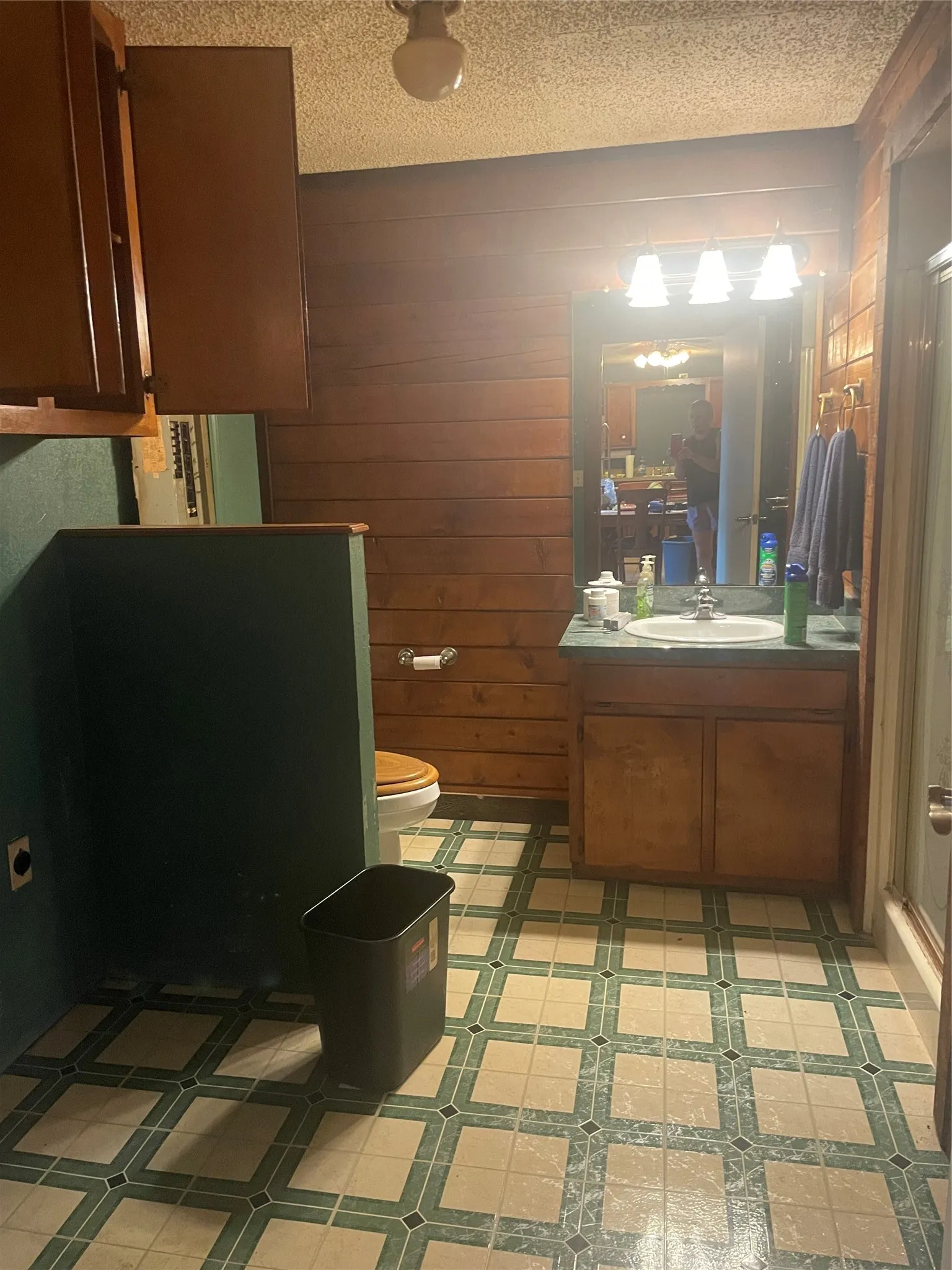 bath with stand up shower