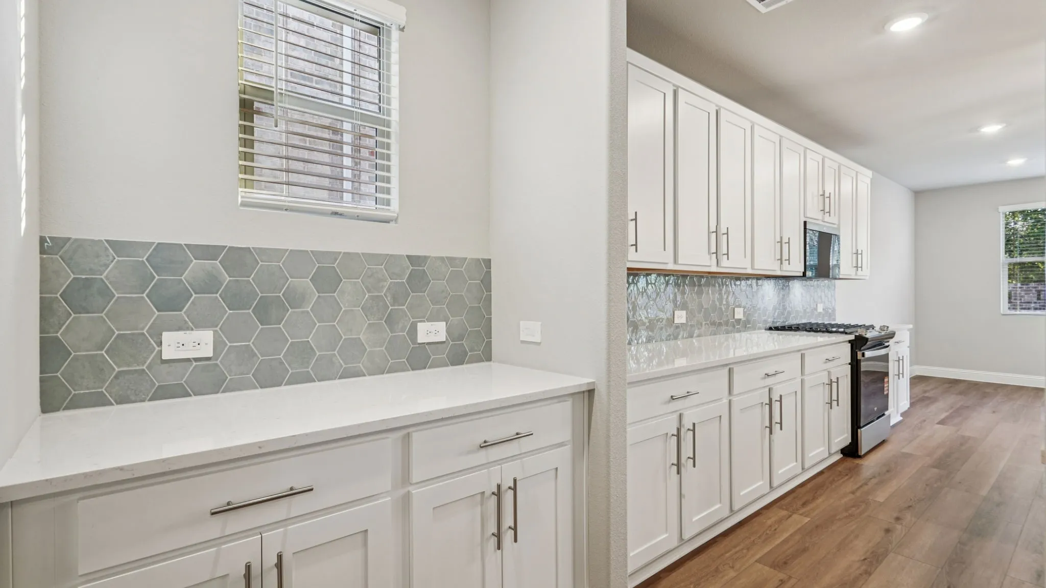 Photo is not of the actual home, but is an inspirational photo of builder’s model home and may depict options, furnishings, and/or decorator features that are not included.