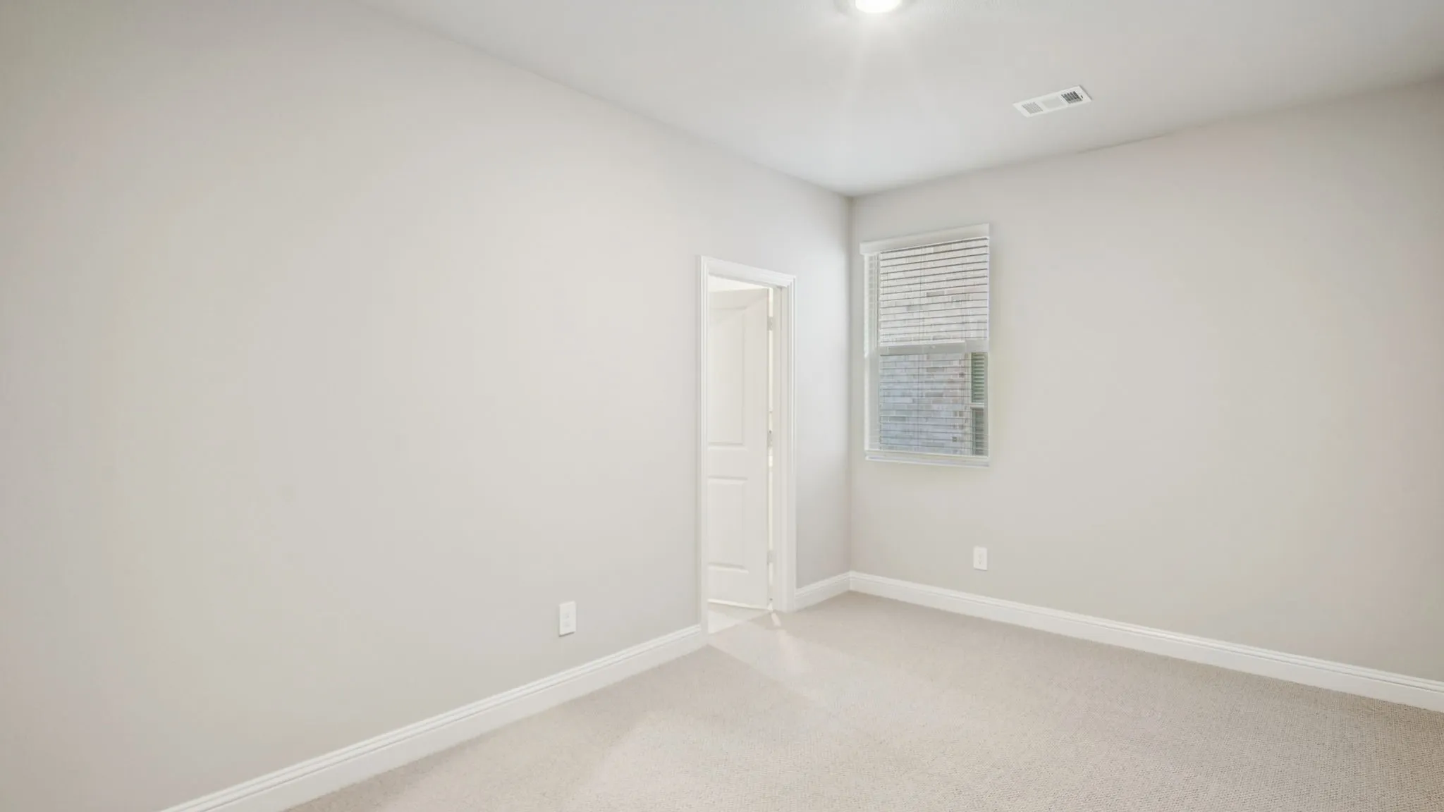 Photo is not of the actual home, but is an inspirational photo of builder’s model home and may depict options, furnishings, and/or decorator features that are not included.