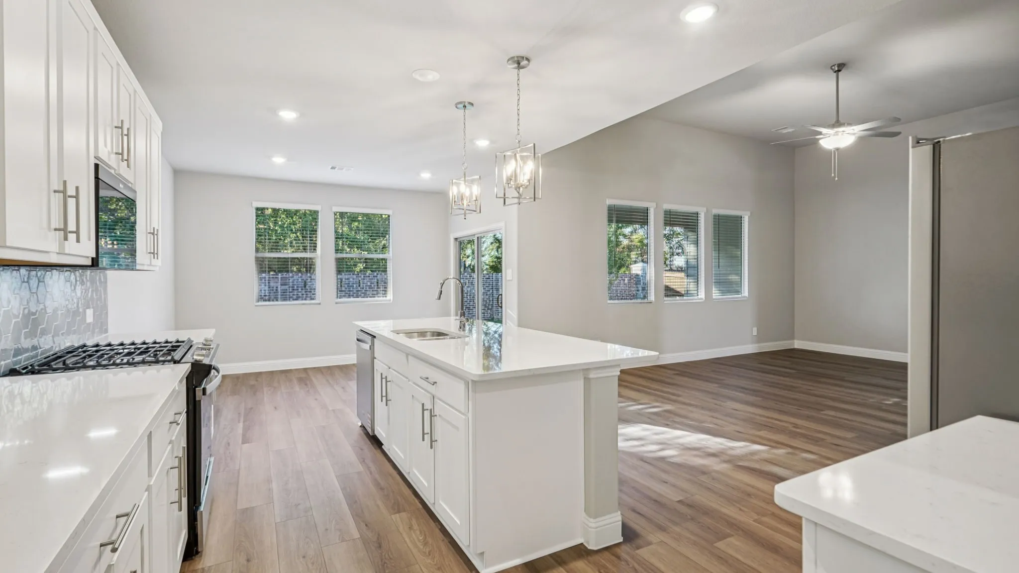 Photo is not of the actual home, but is an inspirational photo of builder’s model home and may depict options, furnishings, and/or decorator features that are not included.