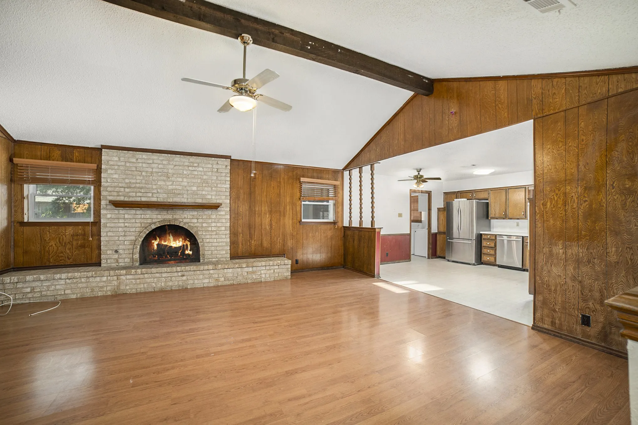 Single Family Residence For Rent in Denton County , 1608 San Antone Lane, Lewisville, Texas 75077, 3 Bedroom, 2 Bathroom, 2 Garage spaces, 1,626 Sqft, built in 1973, Price $2,450, mls#21351661, Real Estate Agent in Lewisville, Homes For Rent in Denton county, Homes For Rent in Lewisville, Realtor in Lewisville Texas, Real Estate Brokerage Independent Realty Texas, Luminita Cordes Realtor