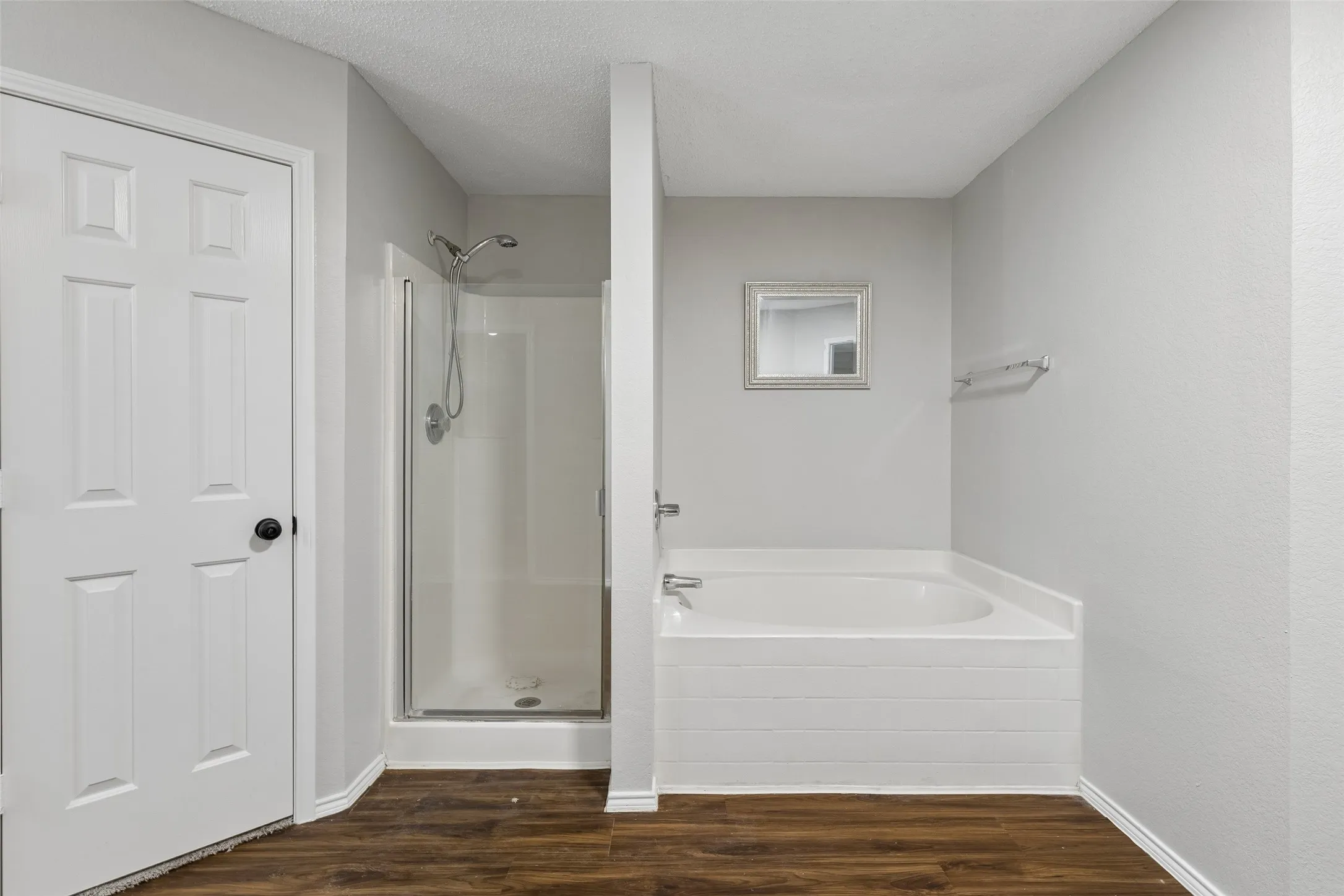 Single Family Residence For Sale in Collin County , 2901 Montague Trail, Wylie, Texas 75098, 4 Bedrooms, 3 Bathrooms, 2 Garage spaces, 3,374 Sqft, built in 2003, Price $499,800, mls#21345694, Real Estate Agent in Wylie, Homes For Sale in Collin county, Homes For Sale in Wylie, Realtor in Wylie Texas, Real Estate Brokerage Independent Realty Texas, Luminita Cordes Realtor
