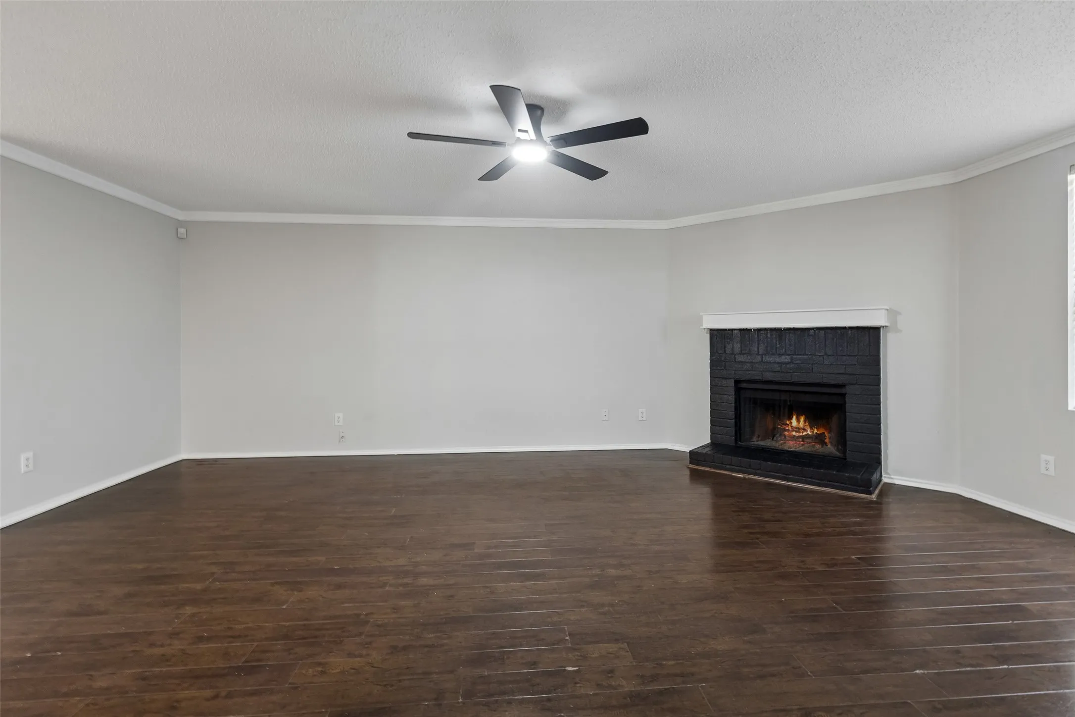 Single Family Residence For Sale in Collin County , 2901 Montague Trail, Wylie, Texas 75098, 4 Bedrooms, 3 Bathrooms, 2 Garage spaces, 3,374 Sqft, built in 2003, Price $499,800, mls#21345694, Real Estate Agent in Wylie, Homes For Sale in Collin county, Homes For Sale in Wylie, Realtor in Wylie Texas, Real Estate Brokerage Independent Realty Texas, Luminita Cordes Realtor