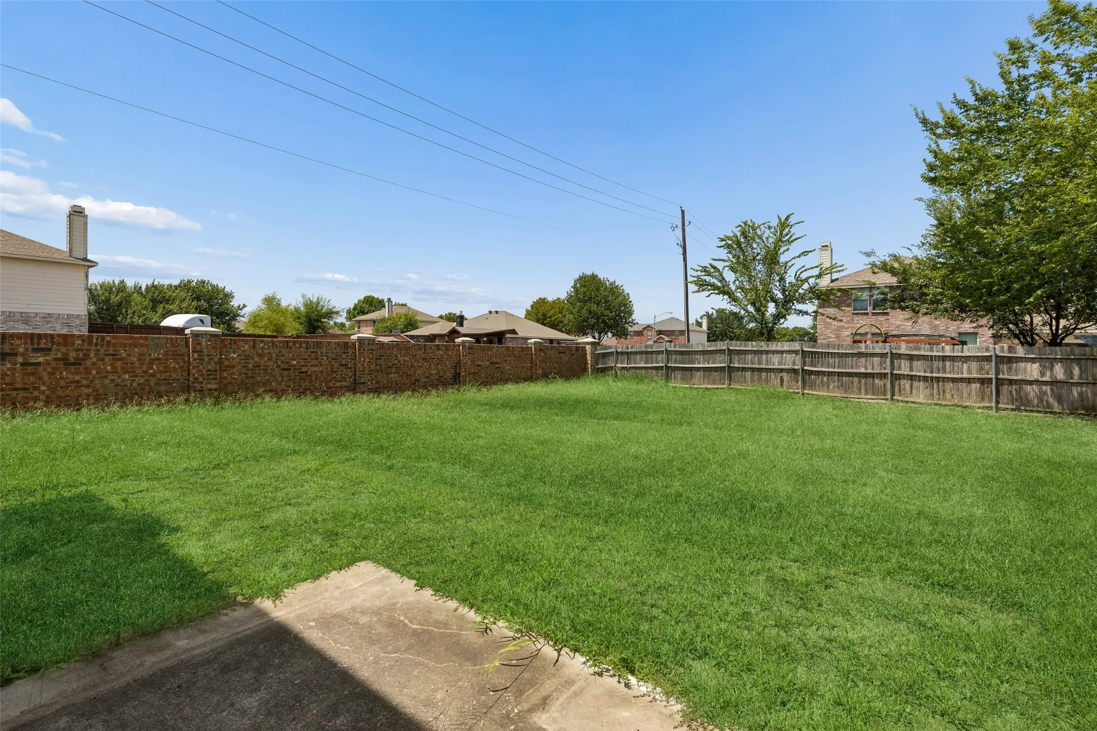 Single Family Residence For Sale in Collin County , 2901 Montague Trail, Wylie, Texas 75098, 4 Bedrooms, 3 Bathrooms, 2 Garage spaces, 3,374 Sqft, built in 2003, Price $499,800, mls#21345694, Real Estate Agent in Wylie, Homes For Sale in Collin county, Homes For Sale in Wylie, Realtor in Wylie Texas, Real Estate Brokerage Independent Realty Texas, Luminita Cordes Realtor
