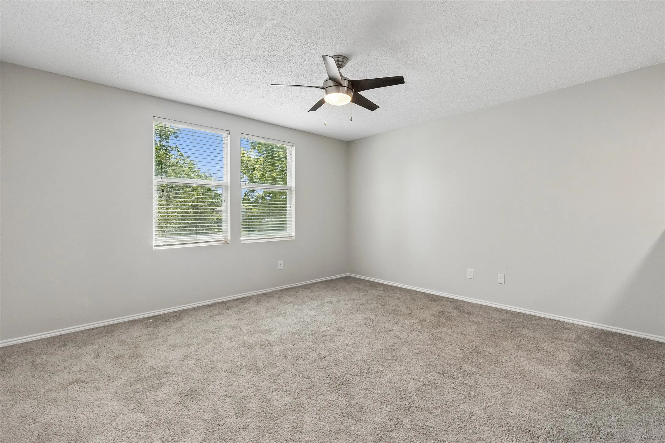 Single Family Residence For Sale in Collin County , 2901 Montague Trail, Wylie, Texas 75098, 4 Bedrooms, 3 Bathrooms, 2 Garage spaces, 3,374 Sqft, built in 2003, Price $499,800, mls#21345694, Real Estate Agent in Wylie, Homes For Sale in Collin county, Homes For Sale in Wylie, Realtor in Wylie Texas, Real Estate Brokerage Independent Realty Texas, Luminita Cordes Realtor