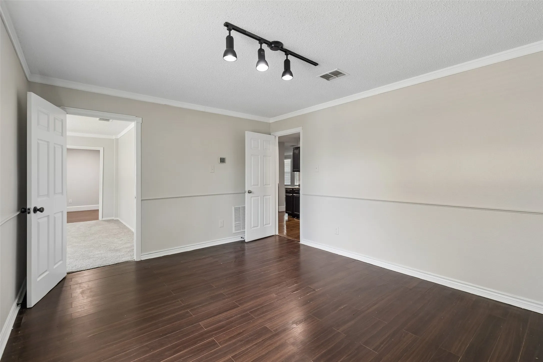 Single Family Residence For Sale in Collin County , 2901 Montague Trail, Wylie, Texas 75098, 4 Bedrooms, 3 Bathrooms, 2 Garage spaces, 3,374 Sqft, built in 2003, Price $499,800, mls#21345694, Real Estate Agent in Wylie, Homes For Sale in Collin county, Homes For Sale in Wylie, Realtor in Wylie Texas, Real Estate Brokerage Independent Realty Texas, Luminita Cordes Realtor