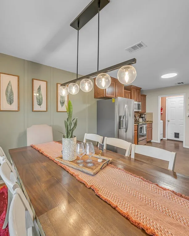Single Family Residence For Sale in Mc Lennan County , 213 Woodlands Boulevard, Bellmead, Texas 76705, 4 Bedroom, 2 Bathroom, 2 Garage spaces, 1,731 Sqft, built in 2016, mls#21331438, Real Estate Agent in Bellmead, Homes For Sale in Mc Lennan county, Homes For Sale in Bellmead, Realtor in Bellmead Texas, Real Estate Brokerage Independent Realty Texas, Luminita Cordes Realtor