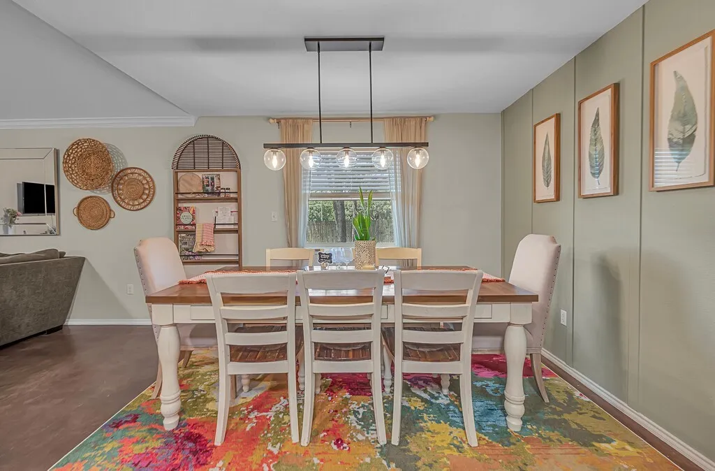 Single Family Residence For Sale in Mc Lennan County , 213 Woodlands Boulevard, Bellmead, Texas 76705, 4 Bedroom, 2 Bathroom, 2 Garage spaces, 1,731 Sqft, built in 2016, mls#21331438, Real Estate Agent in Bellmead, Homes For Sale in Mc Lennan county, Homes For Sale in Bellmead, Realtor in Bellmead Texas, Real Estate Brokerage Independent Realty Texas, Luminita Cordes Realtor