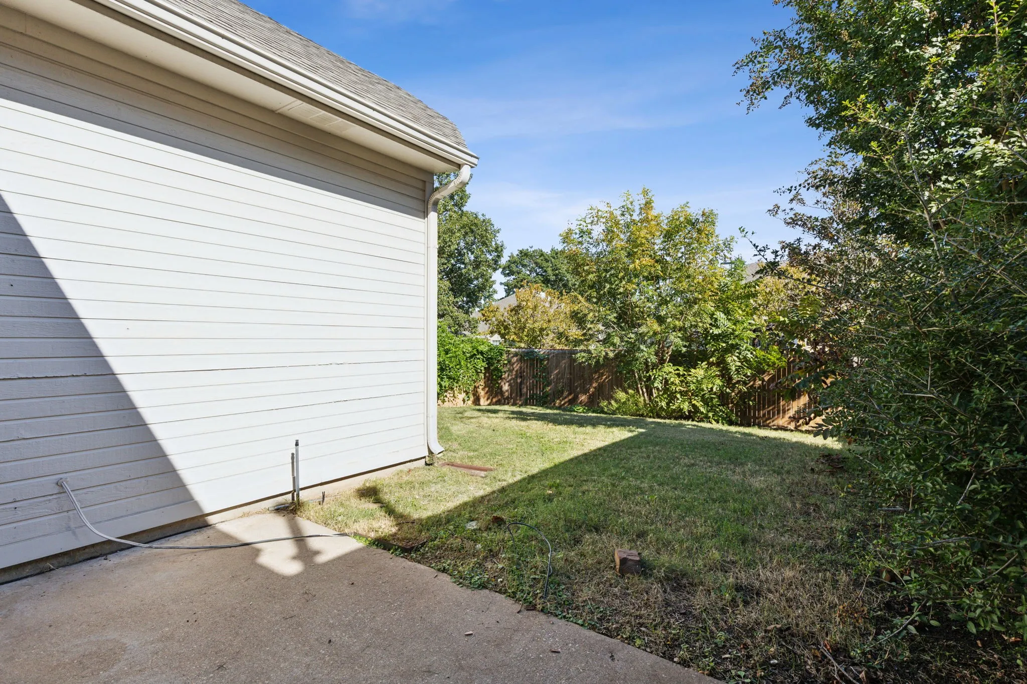 Single Family Residence For Rent in Collin County , 8012 Greenwood Drive, Plano, Texas 75025, 4 Bedroom, 3 Bathroom, 2 Garage spaces, 2,675 Sqft, built in 1994, mls#21351669, Real Estate Agent in Plano, Homes For Rent in Collin county, Homes For Rent in Plano, Realtor in Plano Texas, Real Estate Brokerage Independent Realty Texas, Luminita Cordes Realtor