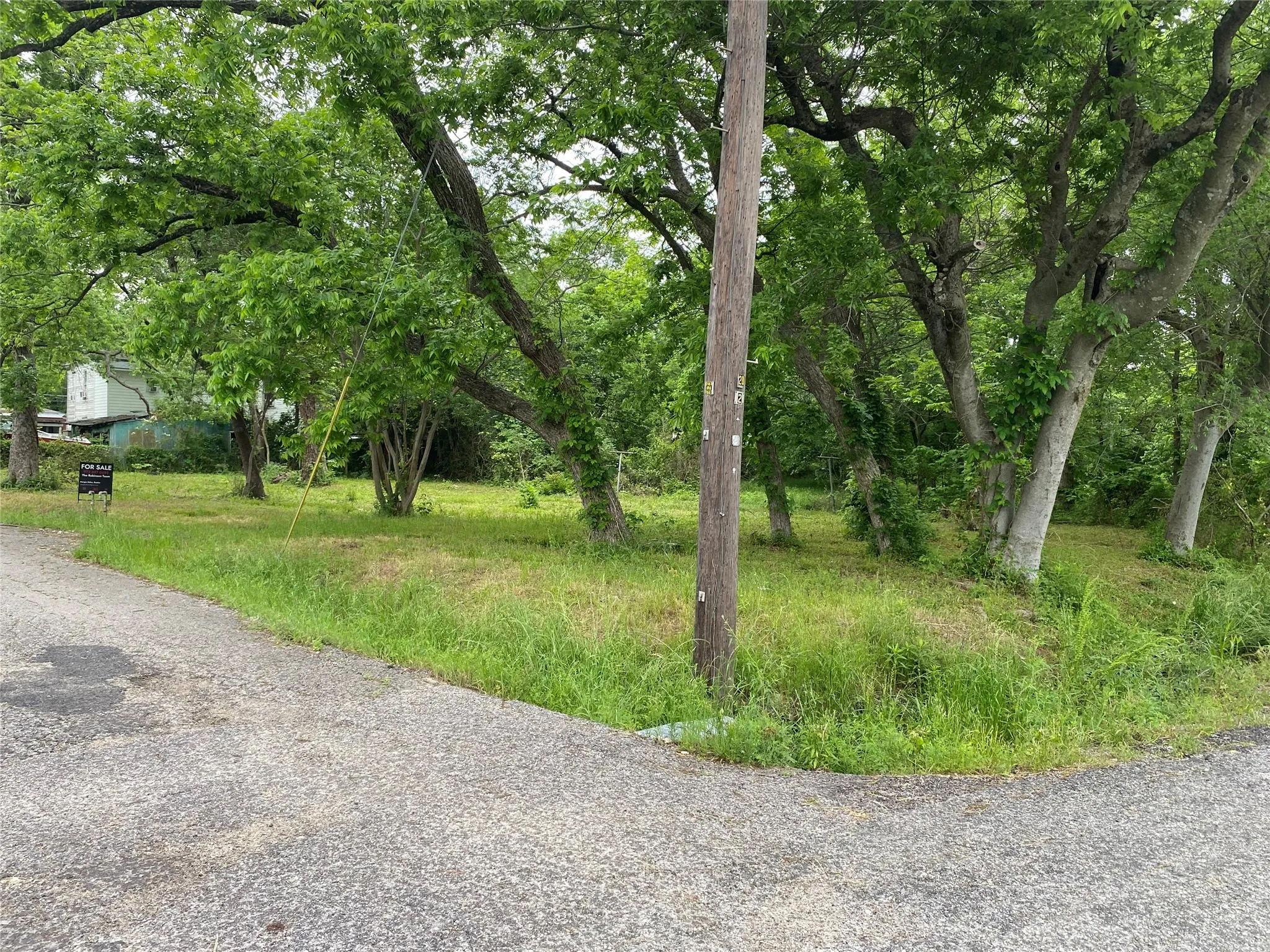Unimproved Land For Sale in Fannin County , 102 Elm Street, Bonham, Texas 75418, 0, 0, Garage spaces, 0 Sqft, built in 0, mls#21351665, Real Estate Agent in Bonham, Homes For Sale in Fannin county, Homes For Sale in Bonham, Realtor in Bonham Texas, Real Estate Brokerage Independent Realty Texas, Luminita Cordes Realtor