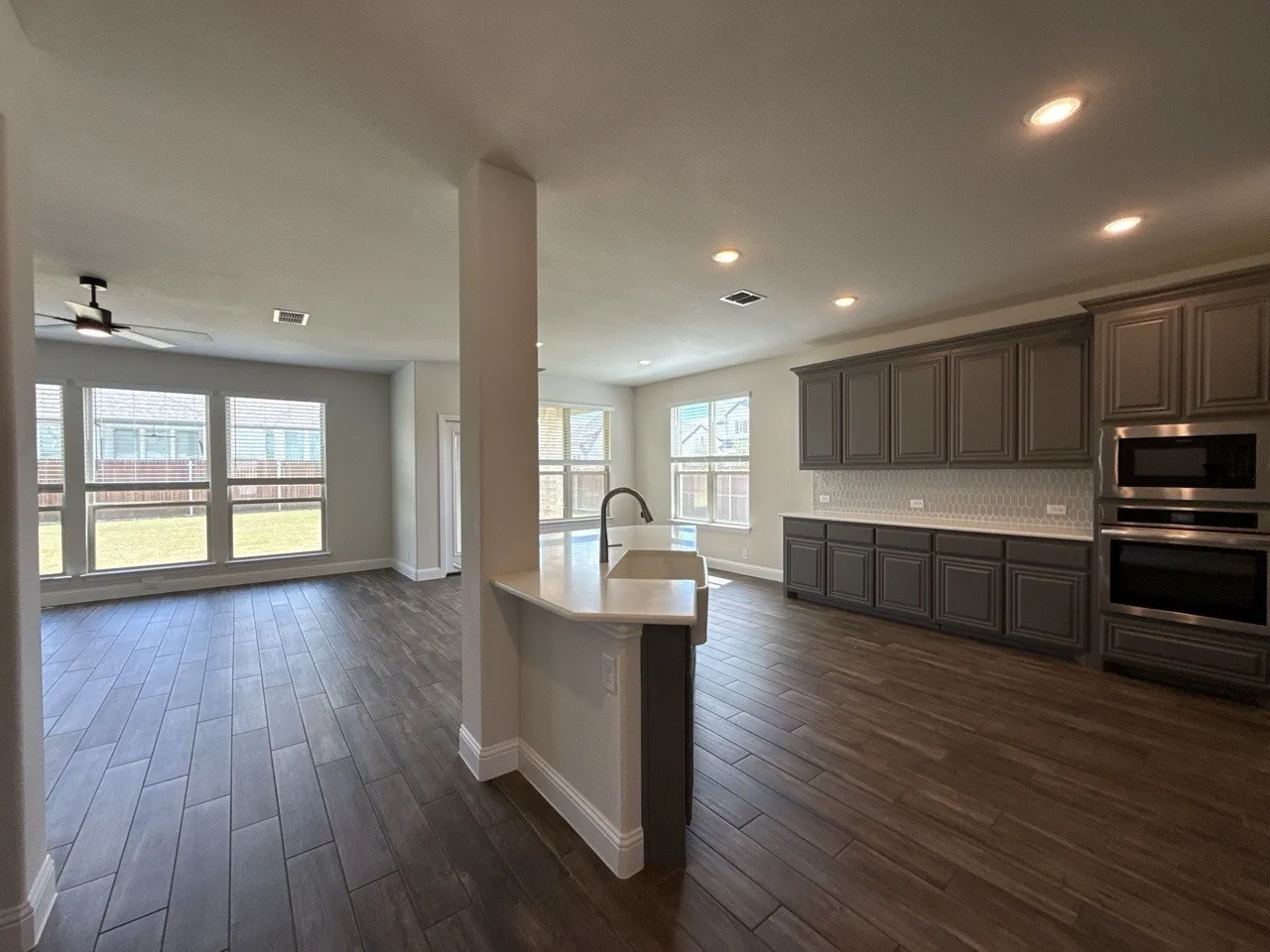 Single Family Residence For Sale in Kaufman County , 2311 Albion Way, Forney, Texas 75126, 5 Bedroom, 4 Bathroom, 2 Garage spaces, 3,204 Sqft, built in 2023, mls#21349773, Real Estate Agent in Forney, Homes For Sale in Kaufman county, Homes For Sale in Forney, Realtor in Forney Texas, Real Estate Brokerage Independent Realty Texas, Luminita Cordes Realtor
