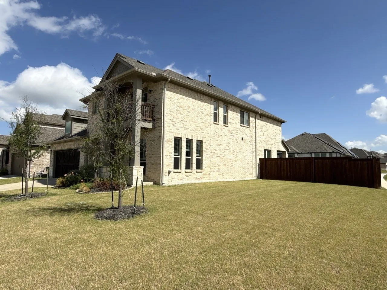 Single Family Residence For Sale in Kaufman County , 2311 Albion Way, Forney, Texas 75126, 5 Bedroom, 4 Bathroom, 2 Garage spaces, 3,204 Sqft, built in 2023, mls#21349773, Real Estate Agent in Forney, Homes For Sale in Kaufman county, Homes For Sale in Forney, Realtor in Forney Texas, Real Estate Brokerage Independent Realty Texas, Luminita Cordes Realtor
