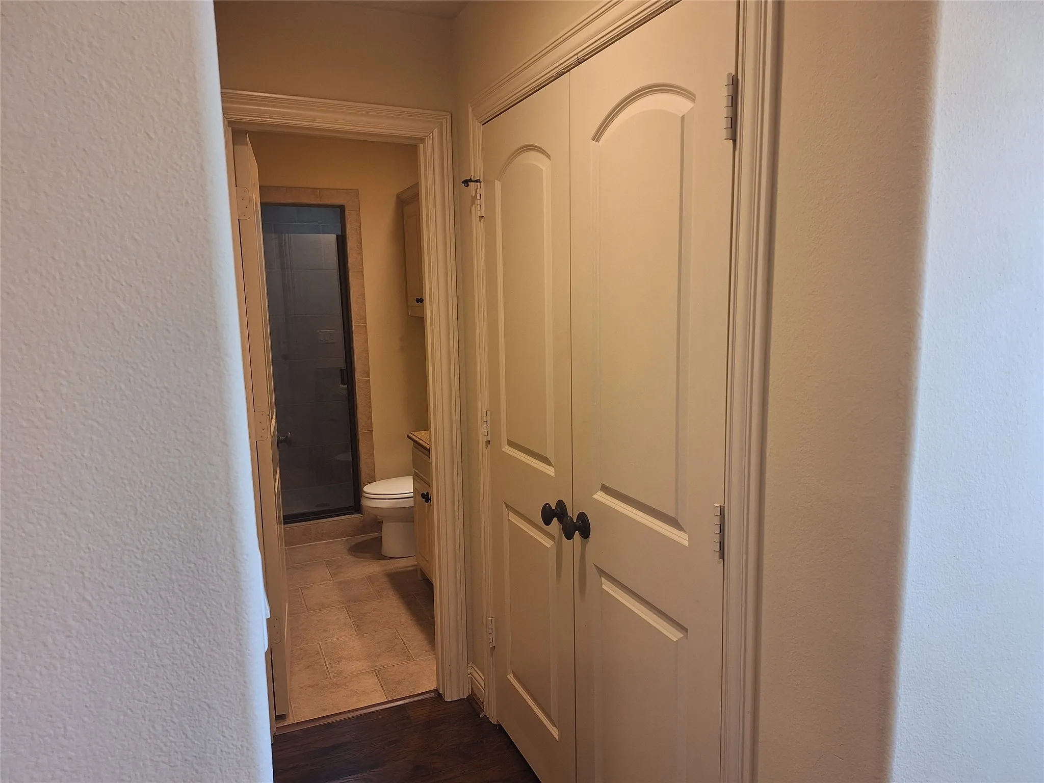 Condominium For Rent in Dallas County , 3416 Westminster Avenue 1, University Park, Texas 75205, 3 Bedroom, 4 Bathroom, 2 Garage spaces, 1,822 Sqft, built in 2005, mls#21351679, Real Estate Agent in University Park, Homes For Rent in Dallas county, Homes For Rent in University Park, Realtor in University Park Texas, Real Estate Brokerage Independent Realty Texas, Luminita Cordes Realtor