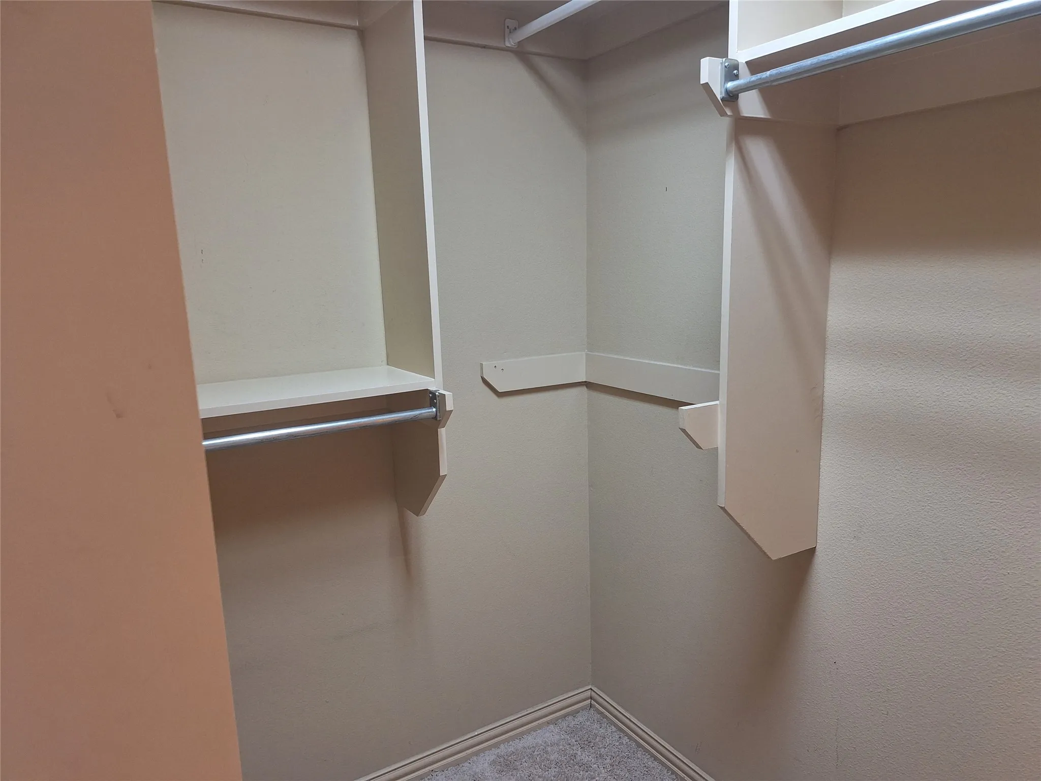 Condominium For Rent in Dallas County , 3416 Westminster Avenue 1, University Park, Texas 75205, 3 Bedroom, 4 Bathroom, 2 Garage spaces, 1,822 Sqft, built in 2005, mls#21351679, Real Estate Agent in University Park, Homes For Rent in Dallas county, Homes For Rent in University Park, Realtor in University Park Texas, Real Estate Brokerage Independent Realty Texas, Luminita Cordes Realtor
