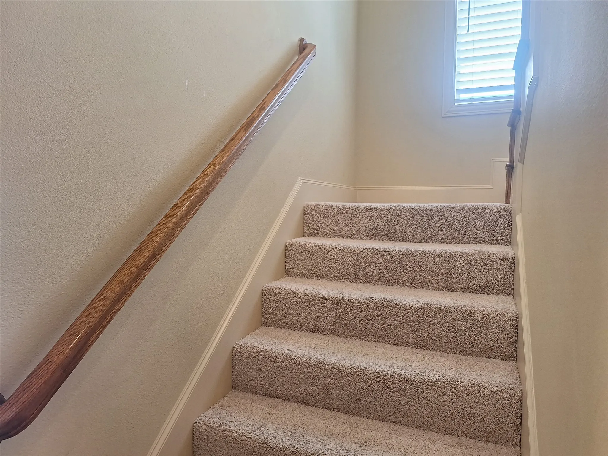 Condominium For Rent in Dallas County , 3416 Westminster Avenue 1, University Park, Texas 75205, 3 Bedroom, 4 Bathroom, 2 Garage spaces, 1,822 Sqft, built in 2005, mls#21351679, Real Estate Agent in University Park, Homes For Rent in Dallas county, Homes For Rent in University Park, Realtor in University Park Texas, Real Estate Brokerage Independent Realty Texas, Luminita Cordes Realtor