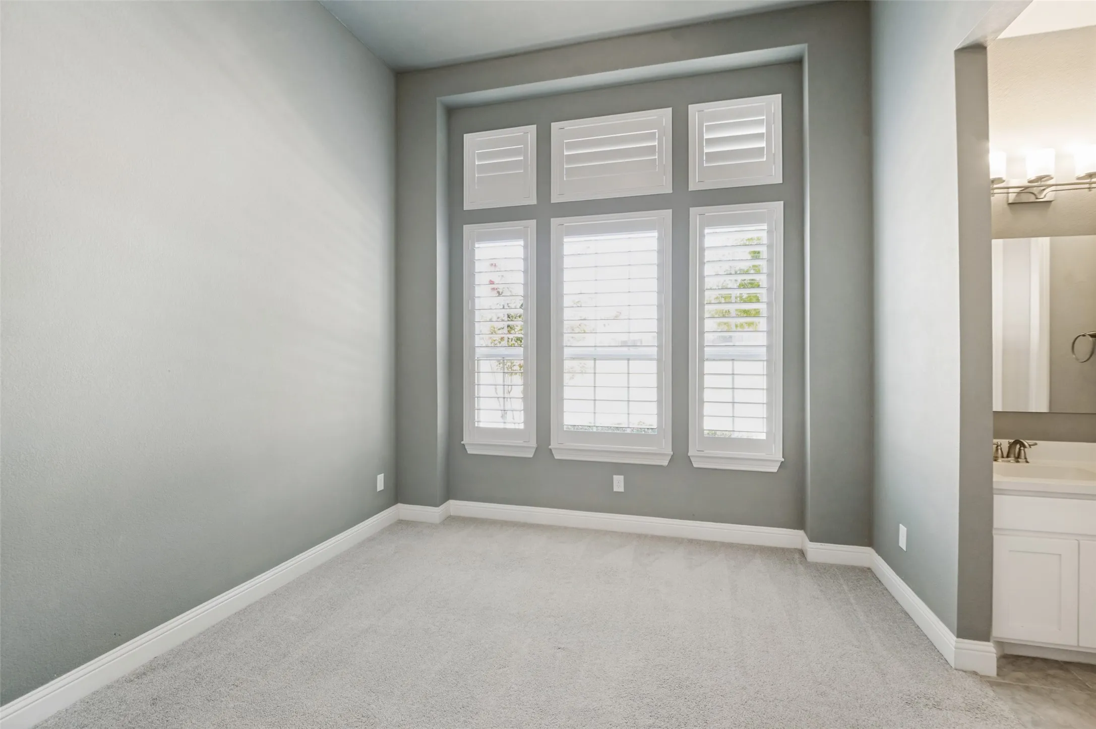 Single Family Residence For Sale in Collin County , 1029 Billy Lane, Allen, Texas 75013, 4 Bedroom, 5 Bathroom, 3 Garage spaces, 3,640 Sqft, built in 2019, mls#21349629, Real Estate Agent in Allen, Homes For Sale in Collin county, Homes For Sale in Allen, Realtor in Allen Texas, Real Estate Brokerage Independent Realty Texas, Luminita Cordes Realtor