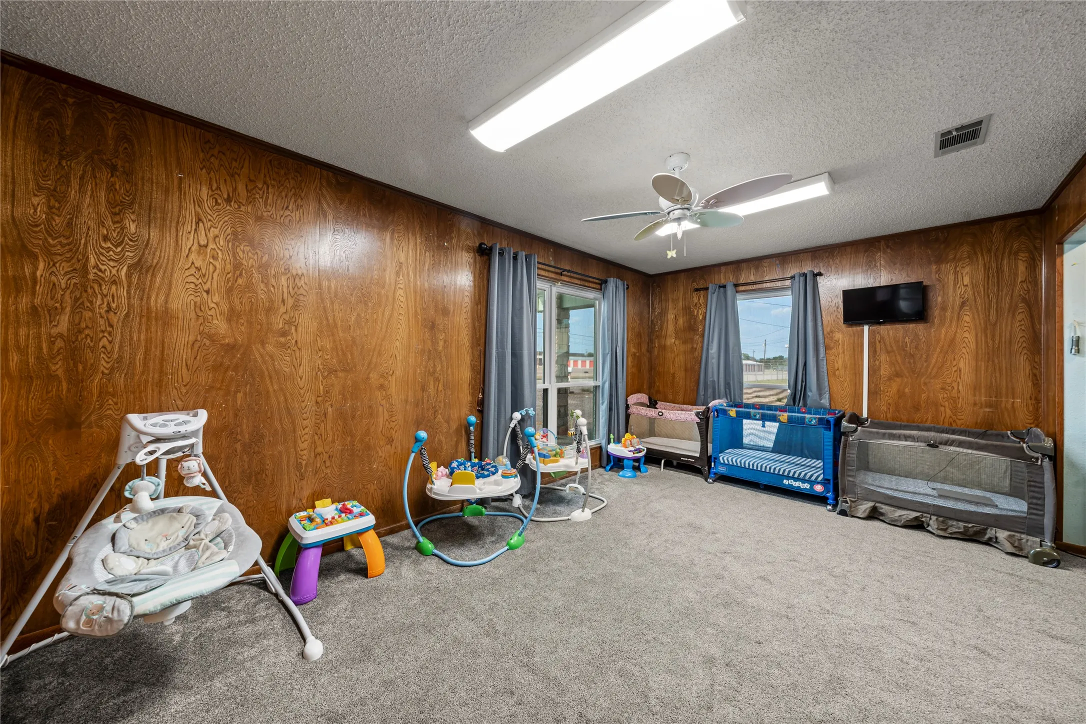 Business For Sale in Mc Lennan County , 108 Deana Drive, Waco, Texas 76706, 0, 0, Garage spaces, 0 Sqft, built in 1983, mls#21351671, Real Estate Agent in Waco, Homes For Sale in Mc Lennan county, Homes For Sale in Waco, Realtor in Waco Texas, Real Estate Brokerage Independent Realty Texas, Luminita Cordes Realtor