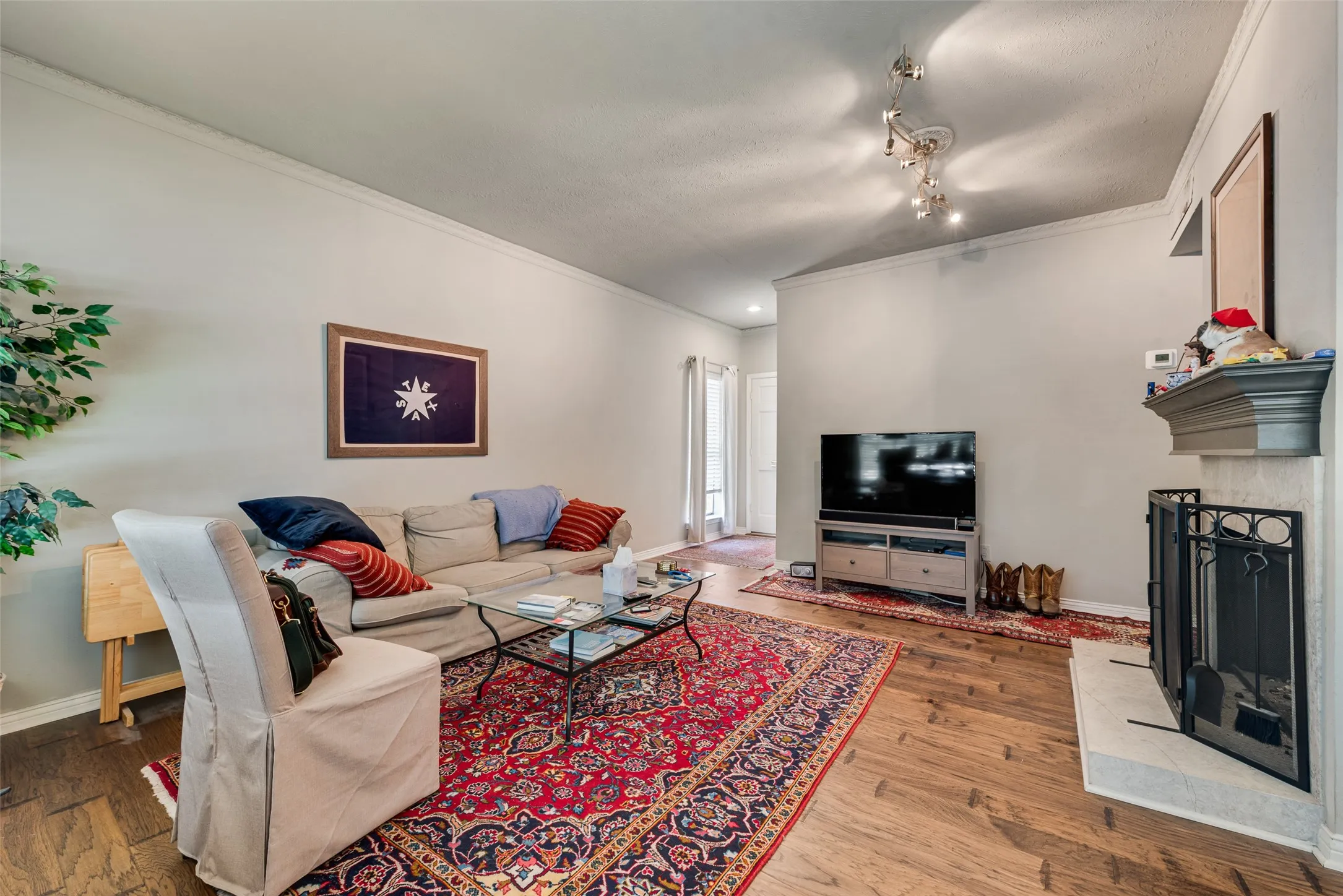 4349 Bellaire Drive S #228S Fort Worth, TX 76109